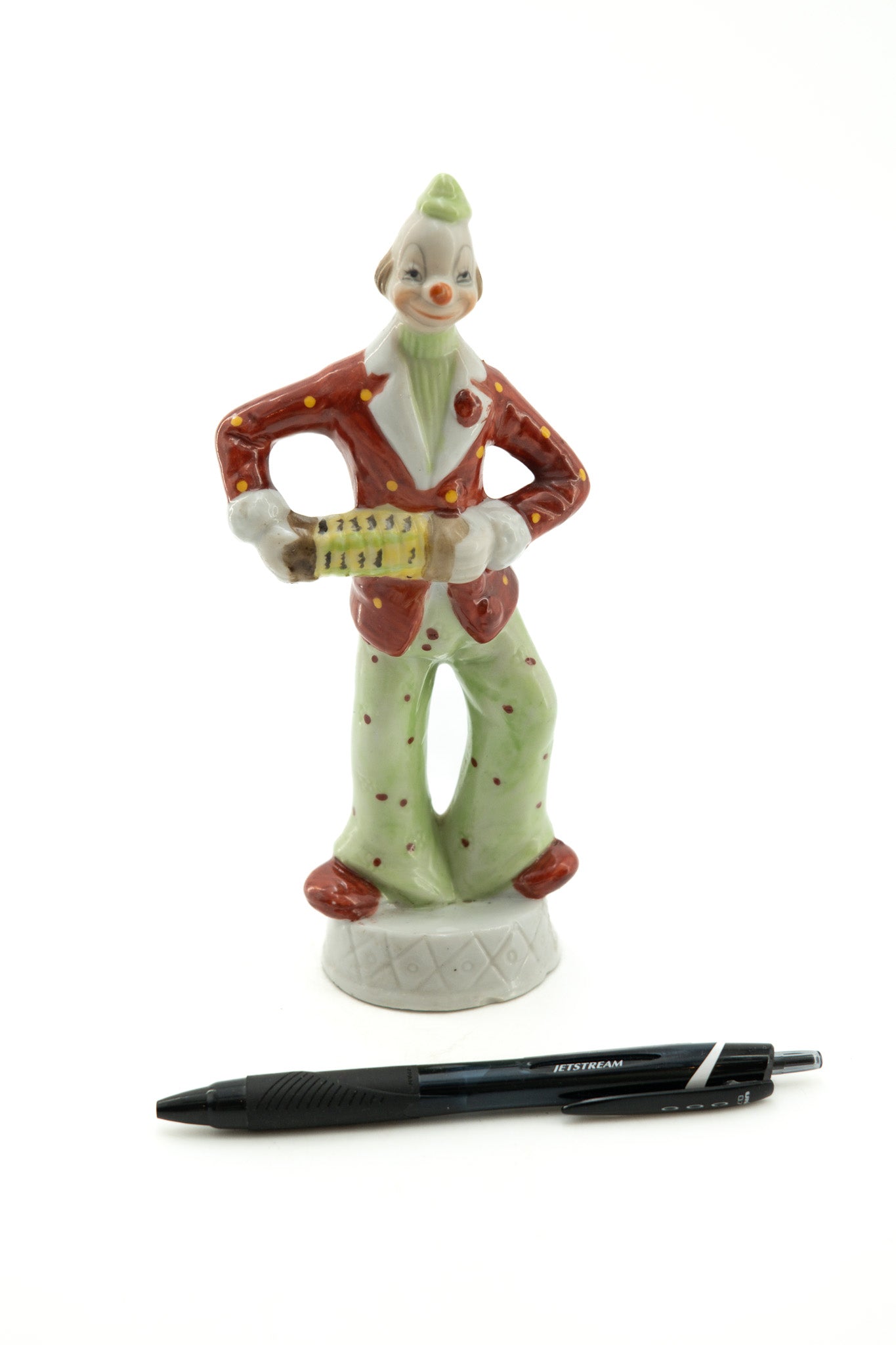 Clown Figurine with Accordion / アコーディオンを弾くピエロの人形