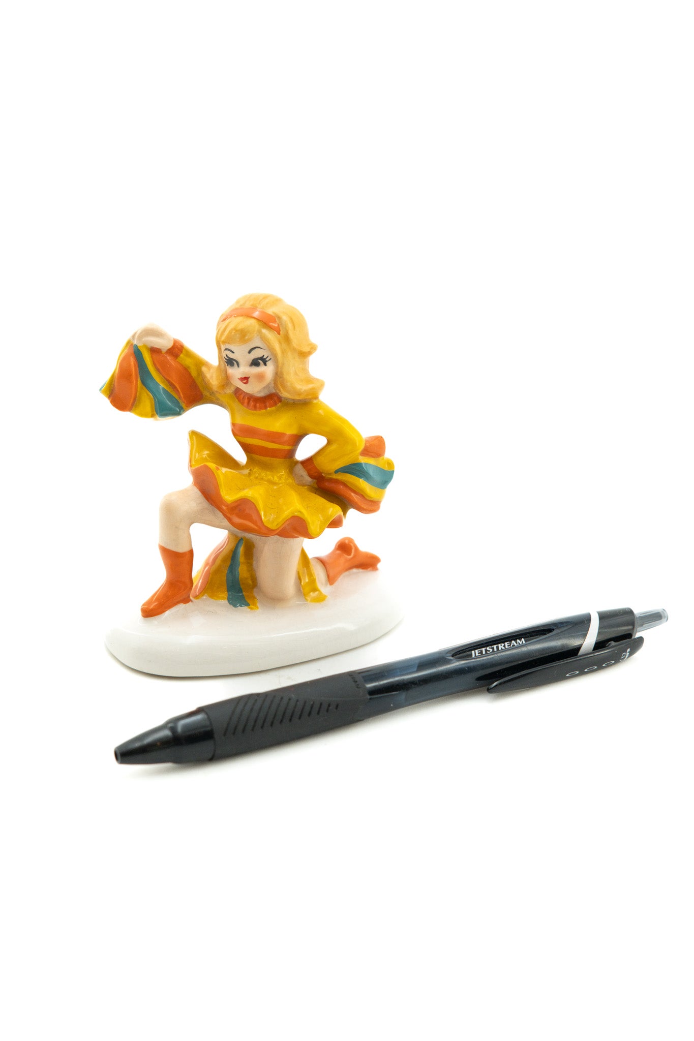 Cheerleader Figurine / チアガールの人形