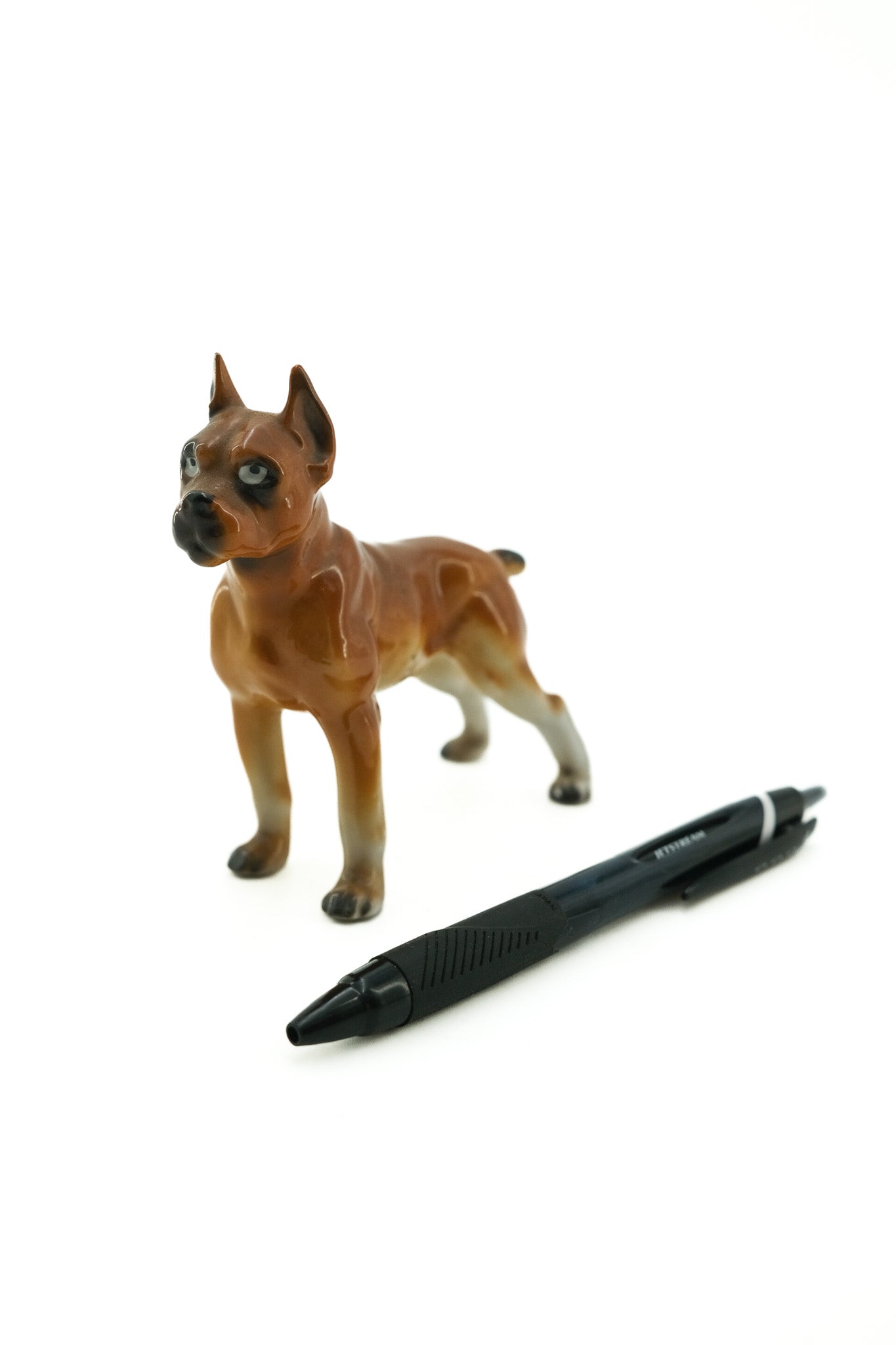 Boxer Figurine / ボクサーの置物