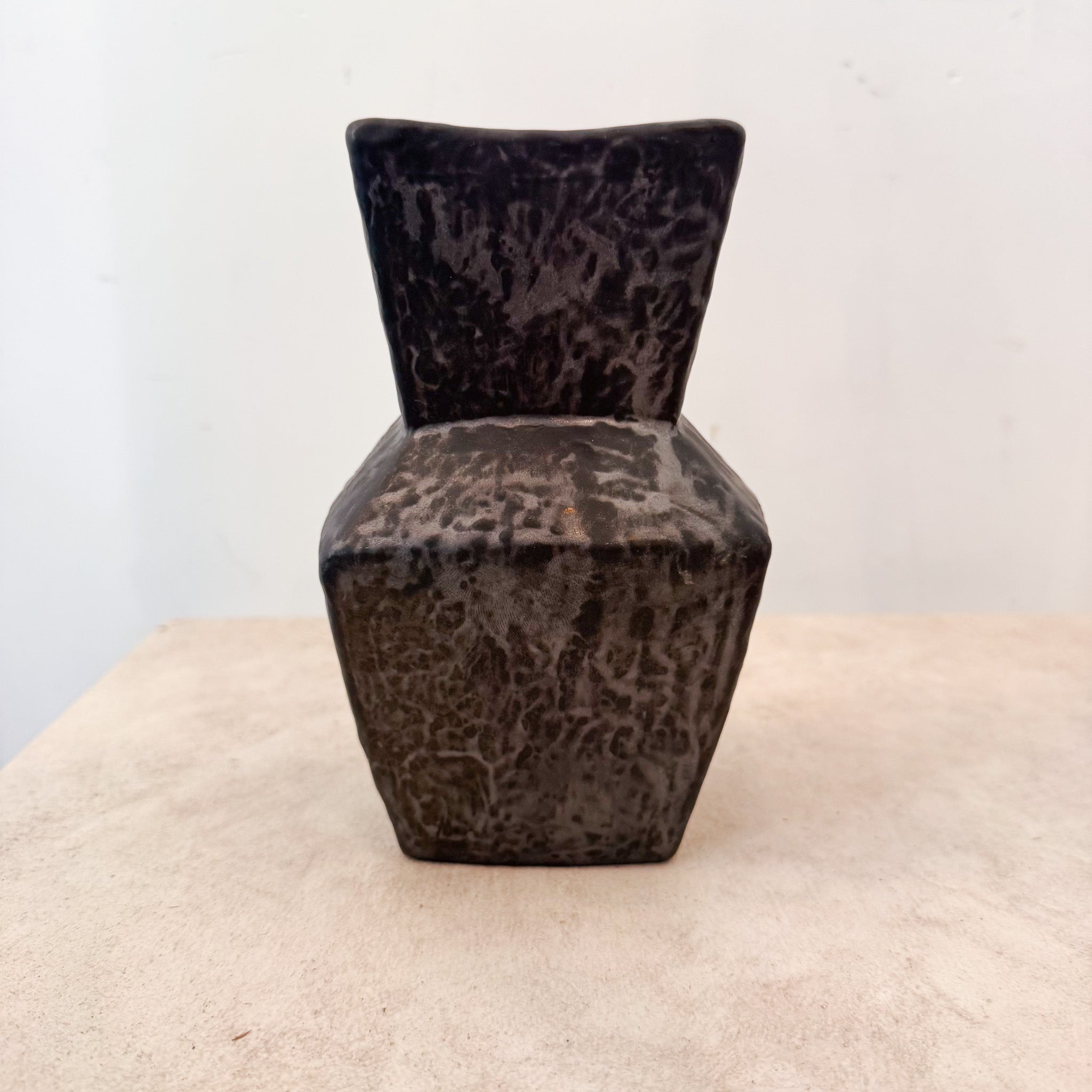Pottery Vase / 陶器花器
