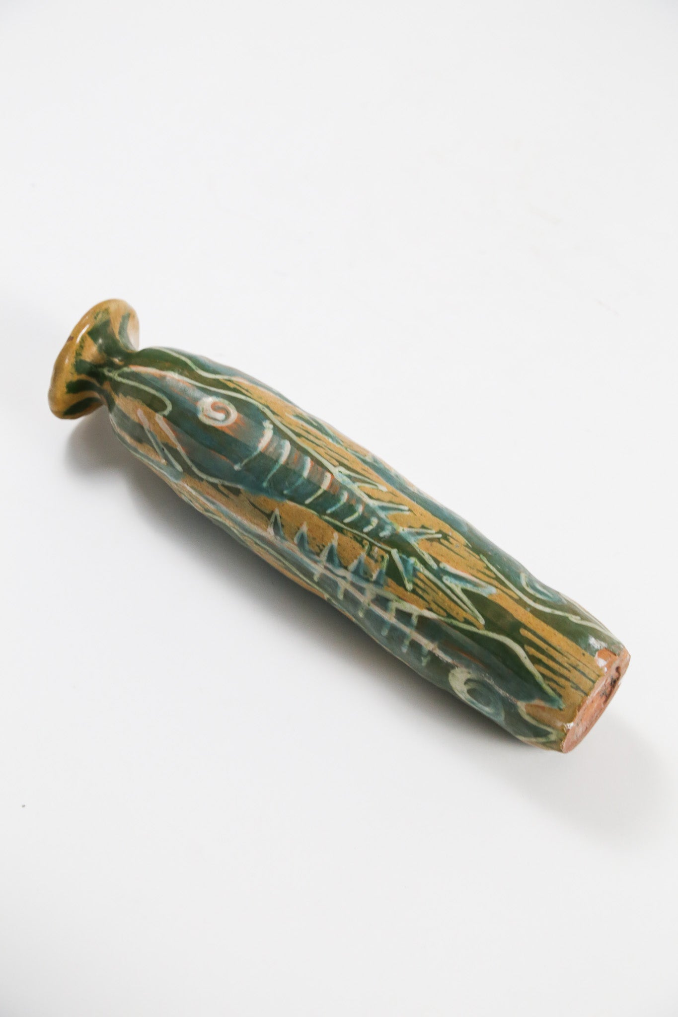Slender Ceramic Vase with Fish Pattern / 細長花器 魚の絵柄