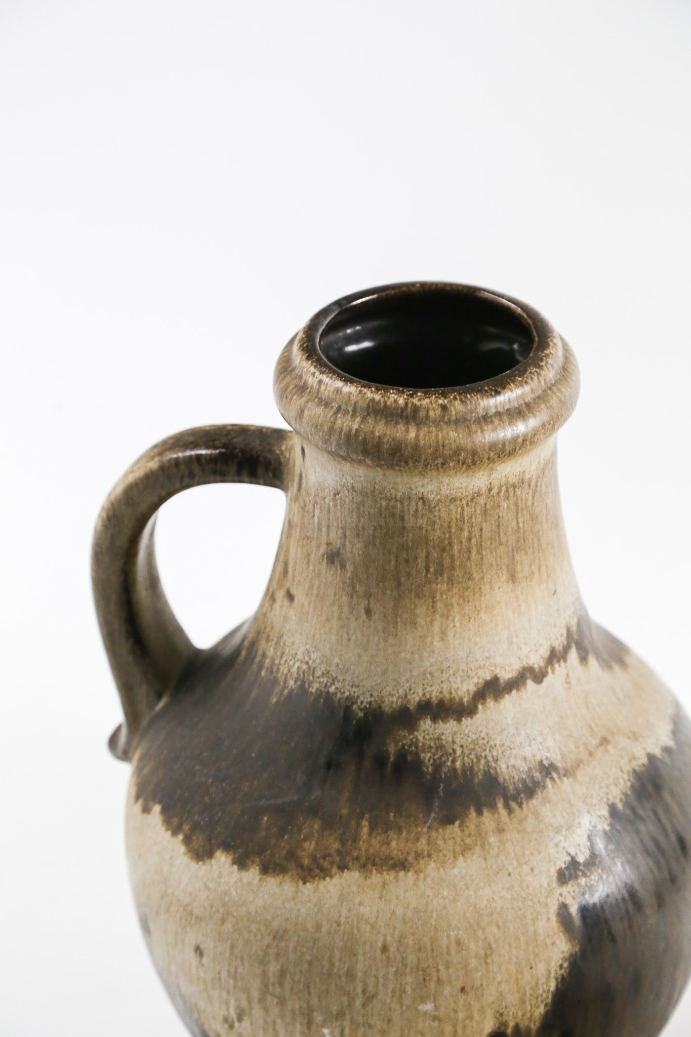 Handled Fat Lava Flower Vase / 取手付き ファットラバ 花器