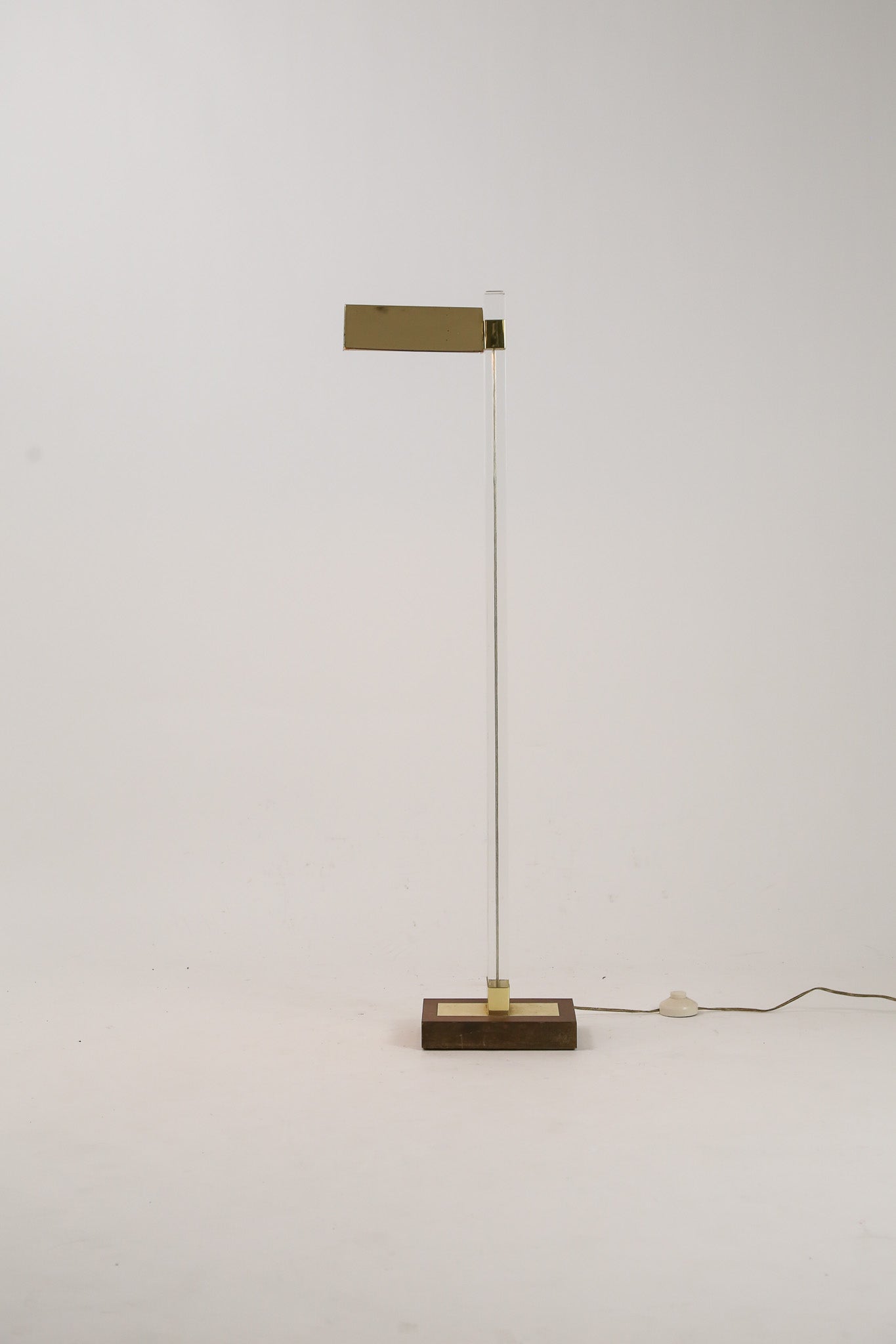Lucite & Brass Floor Lamp / ルーサイト＆ブラス フロアランプ