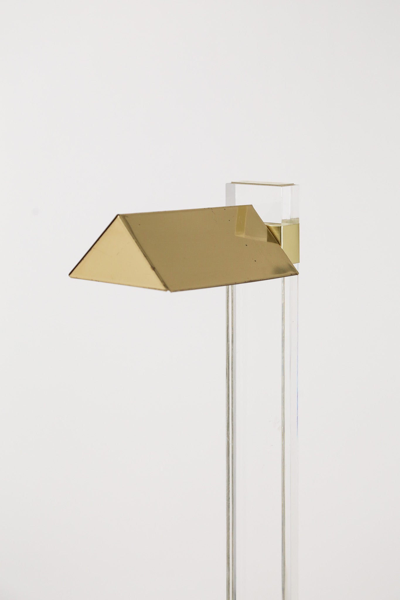 Lucite & Brass Floor Lamp / ルーサイト＆ブラス フロアランプ