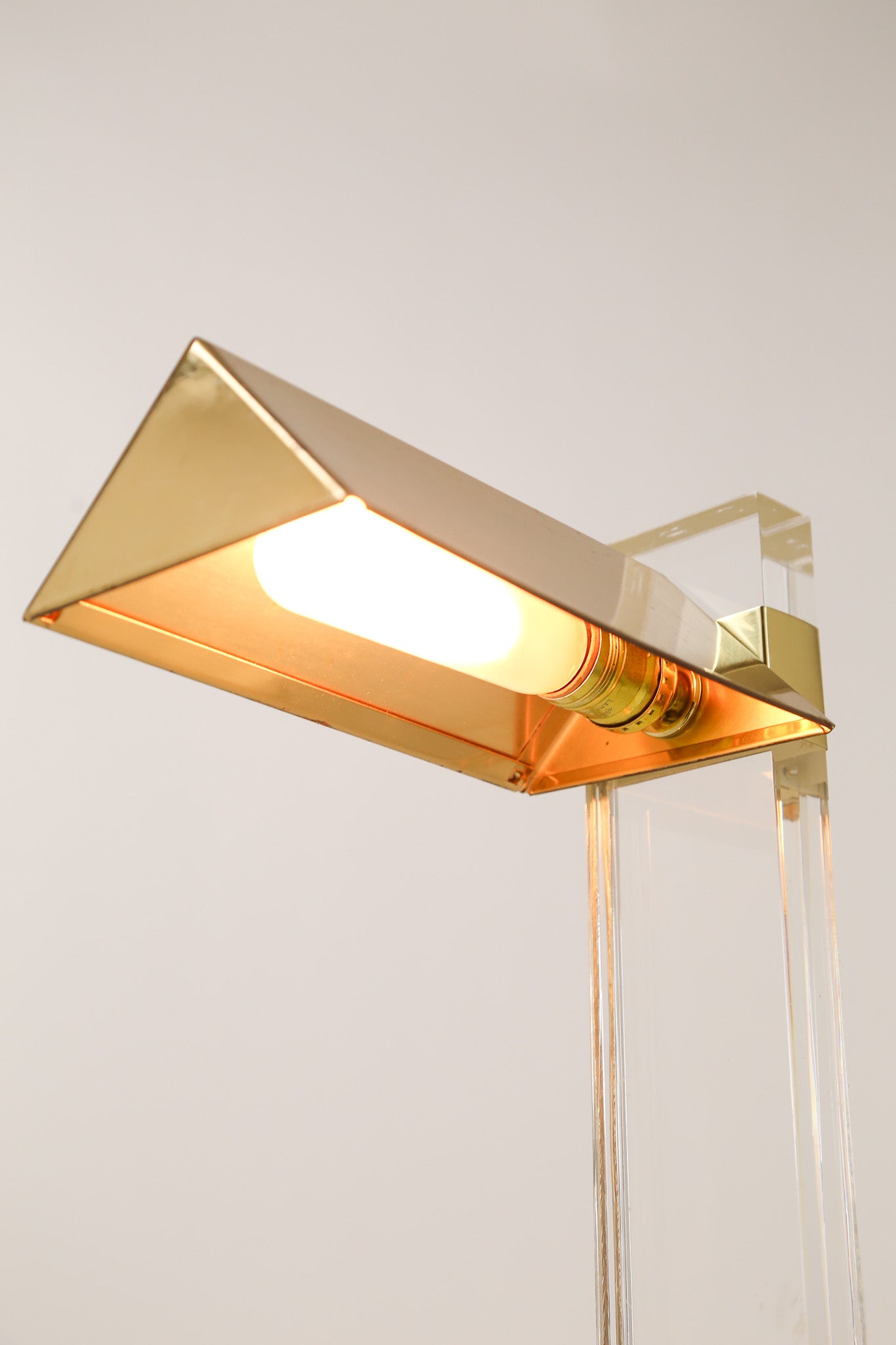 Lucite & Brass Floor Lamp / ルーサイト＆ブラス フロアランプ