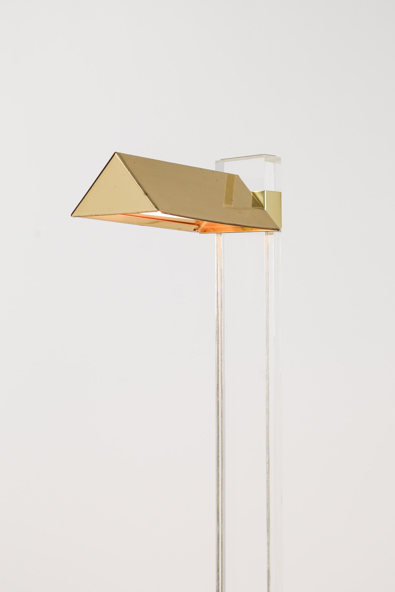 Lucite & Brass Floor Lamp / ルーサイト＆ブラス フロアランプ