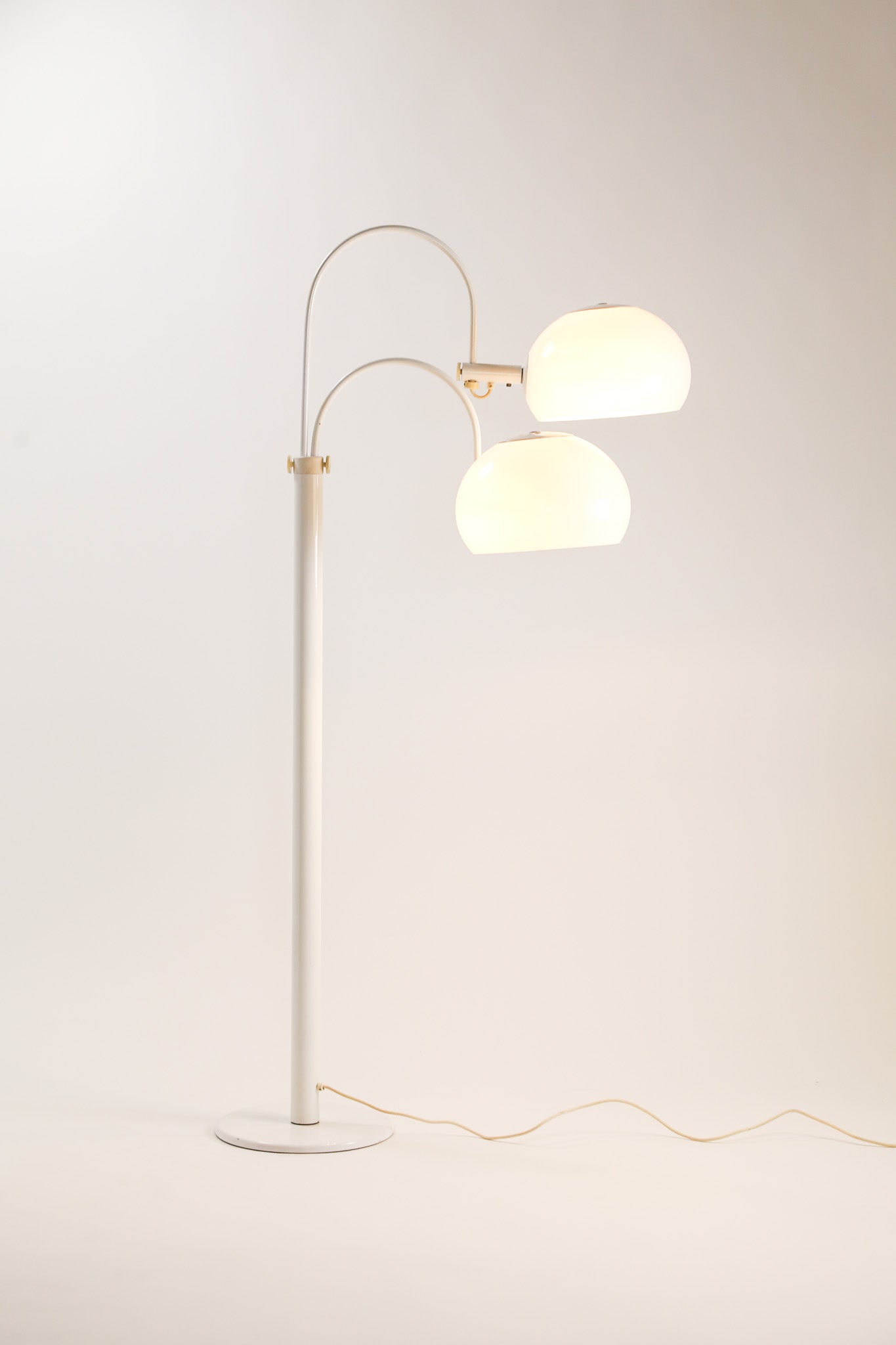 White 2-Light Floor Light / 白 2灯フロアライト