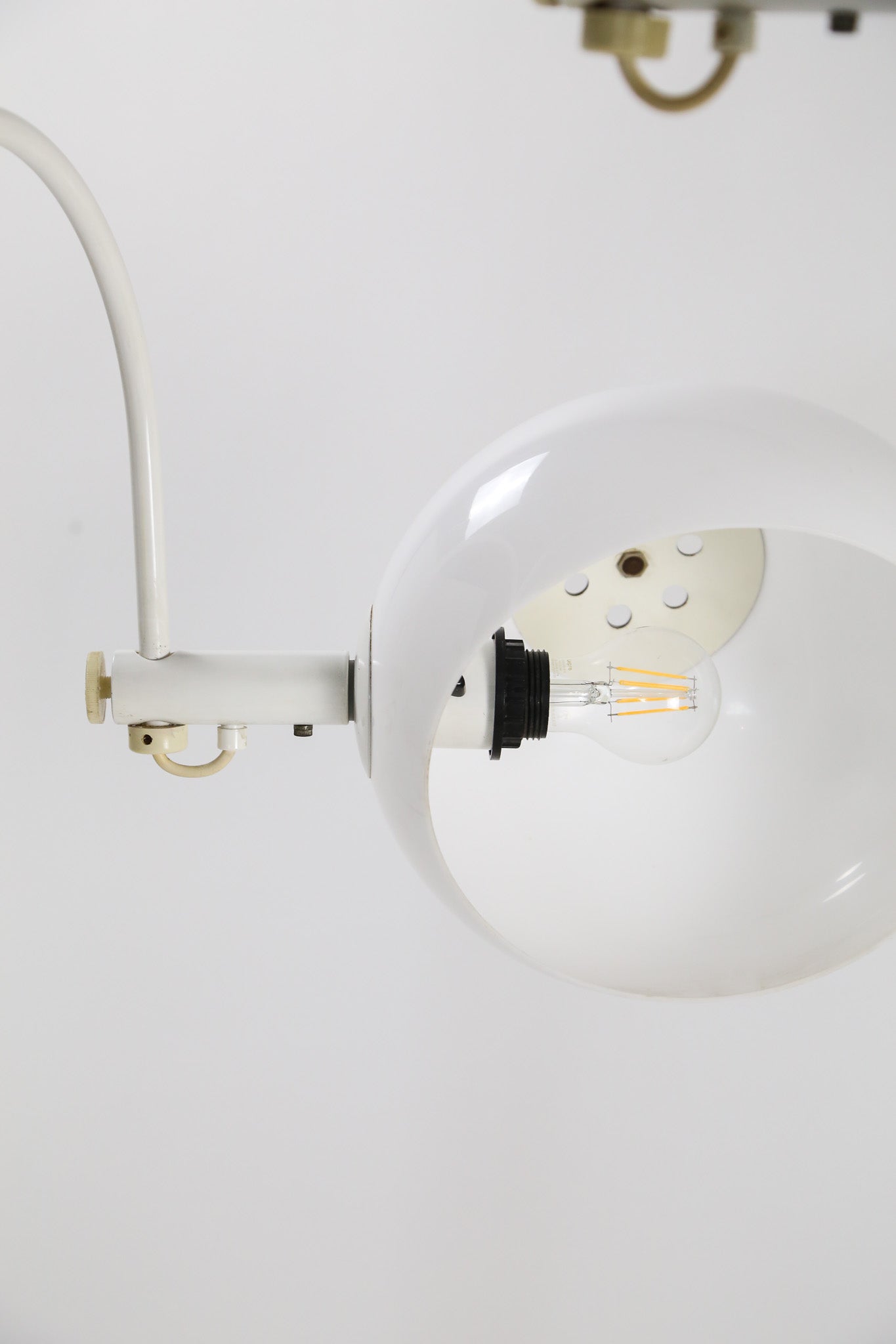 White 2-Light Floor Light / 白 2灯フロアライト