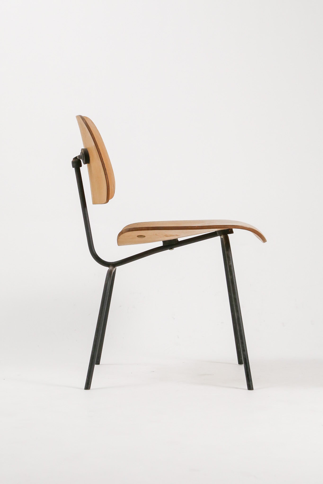 DCM (Dining Chair Metal) / DCM ダイニングチェア