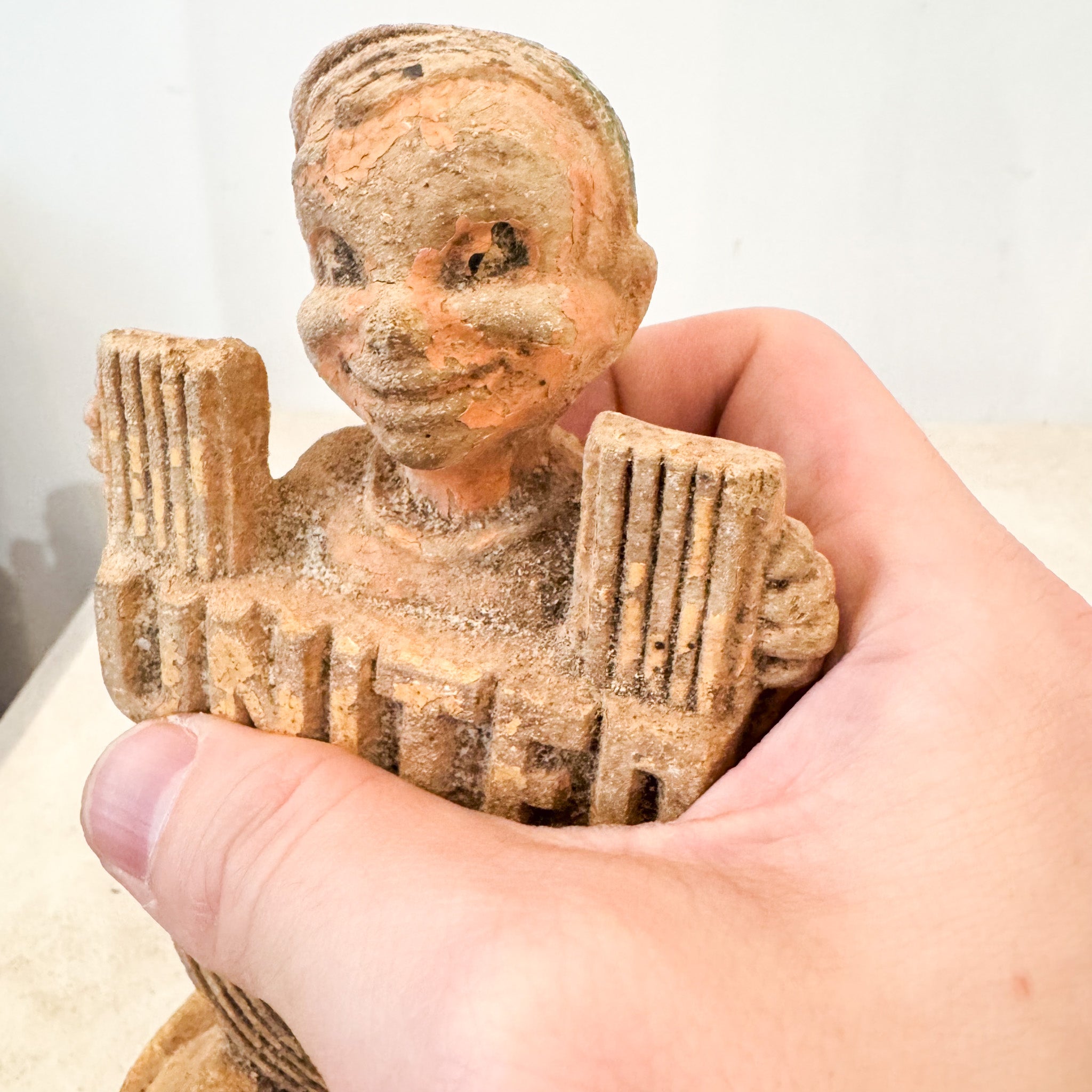 Award Statue / トロフィー