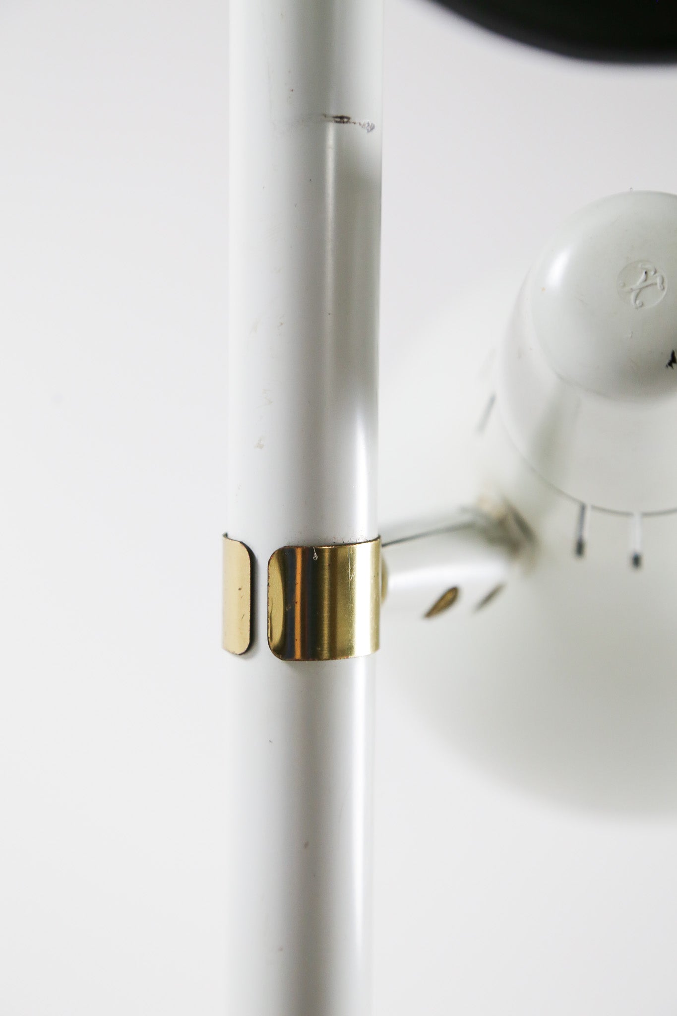 3-Light Adjustable Floor Light (Gray) / グレー 3灯フロアライト