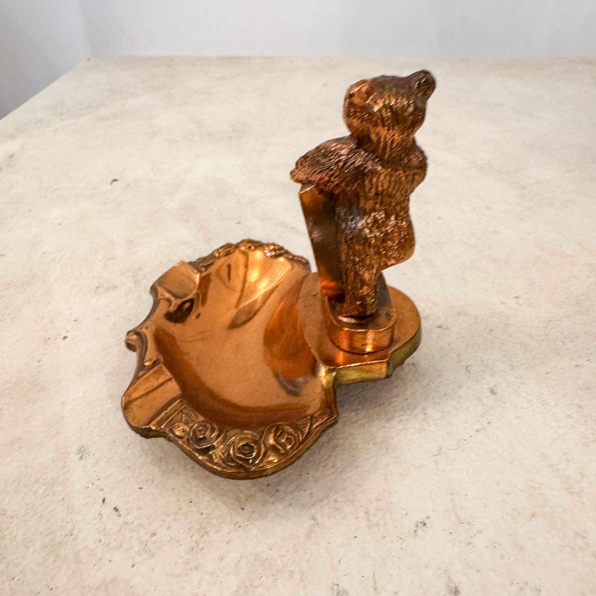 Bear Ash Tray / クマの灰皿