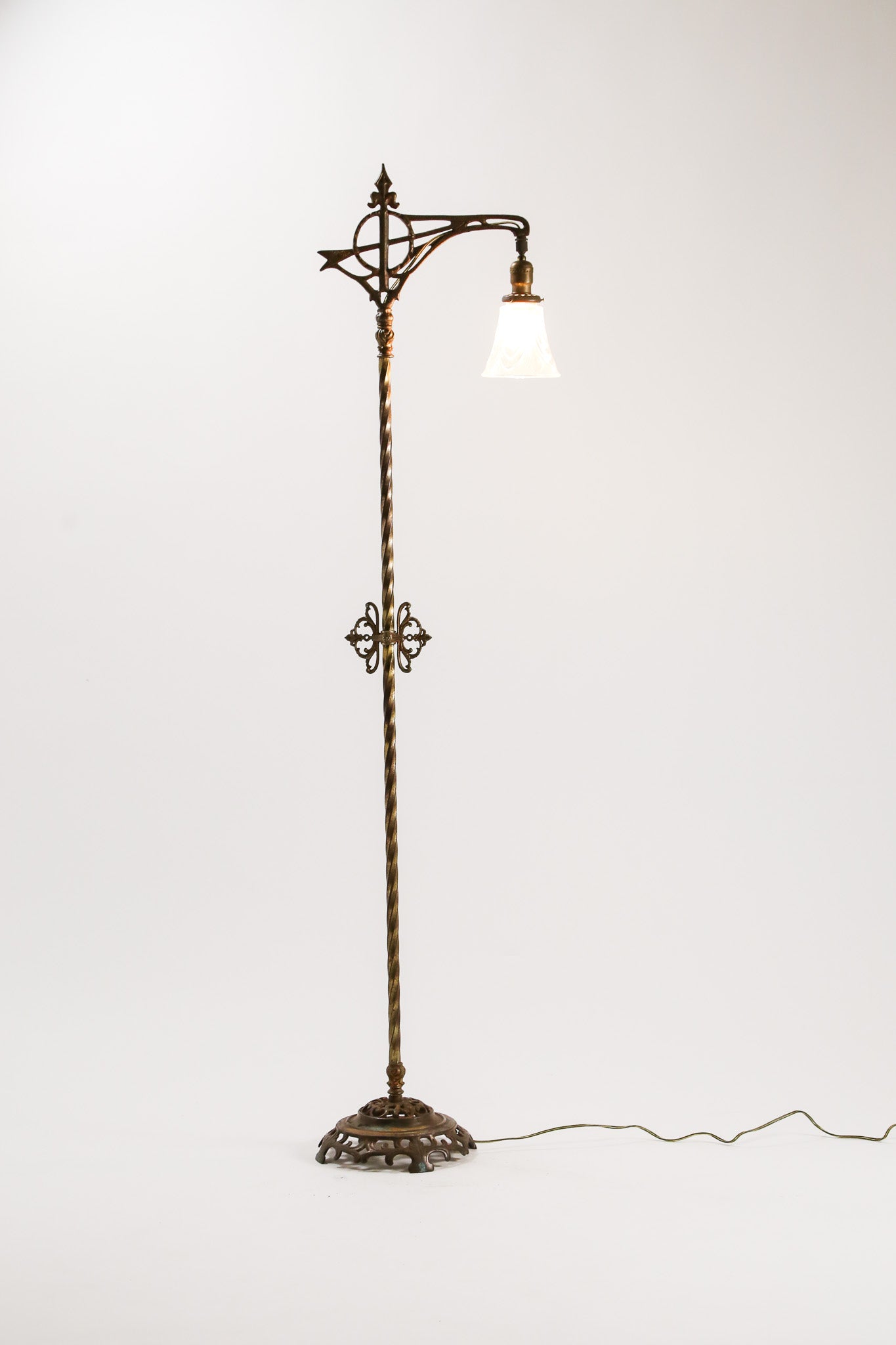 Glass Shade Iron Floor Light / ガラスシェード アイアンフロアライト