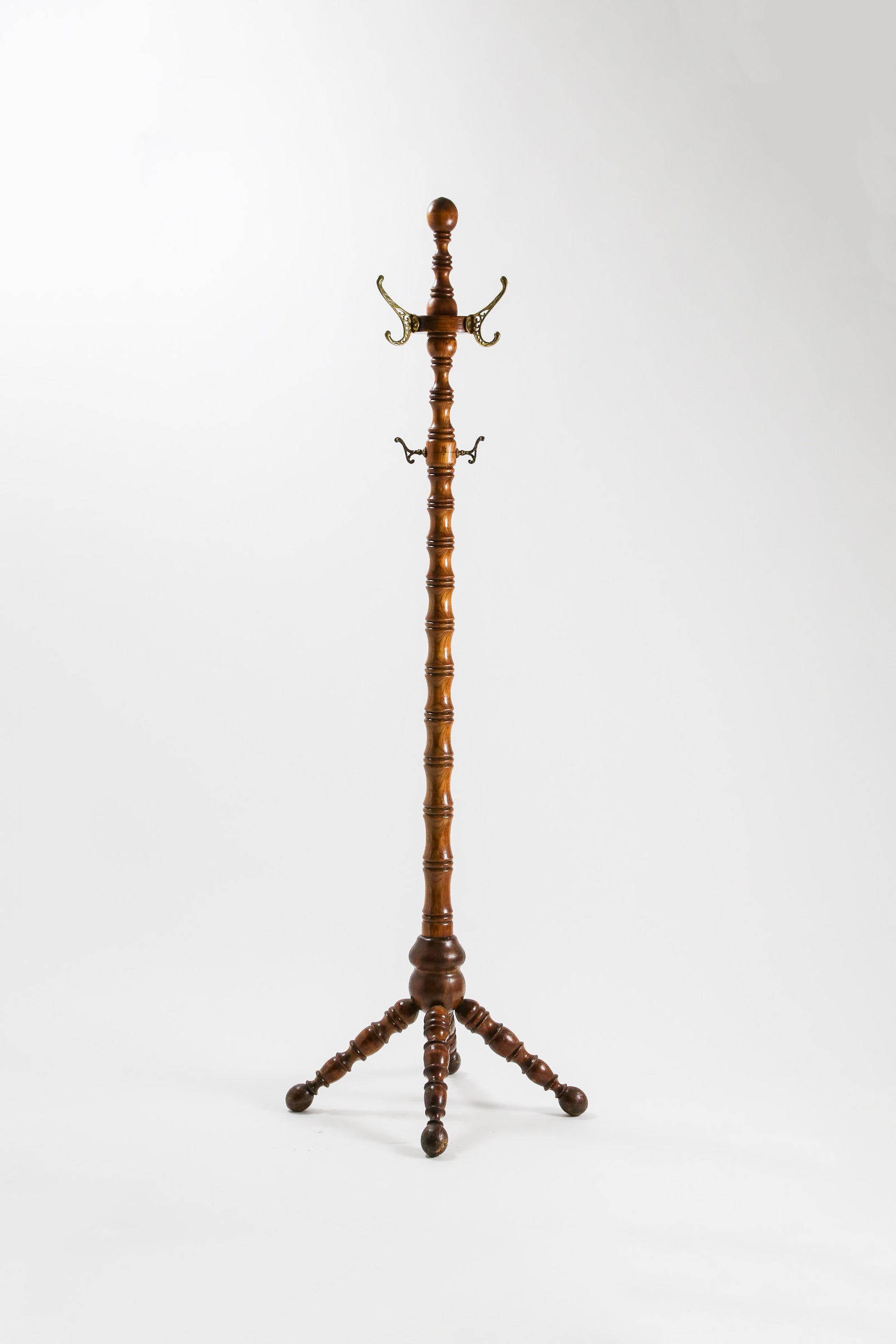 Wooden Coat Rack / 木製コートラック