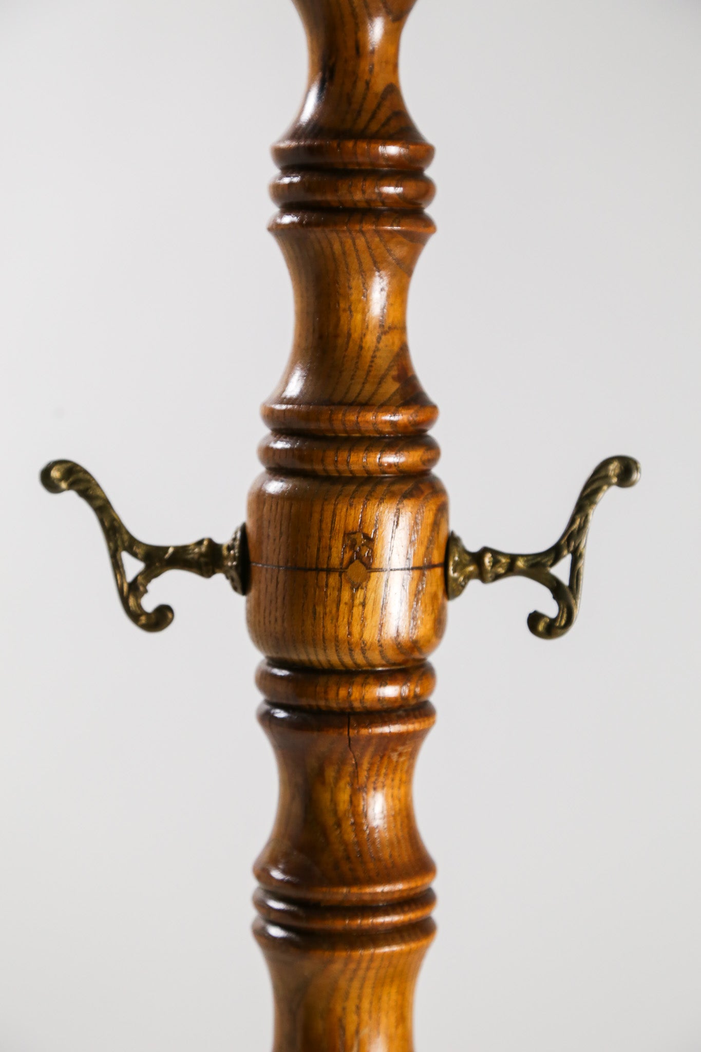 Wooden Coat Rack / 木製コートラック