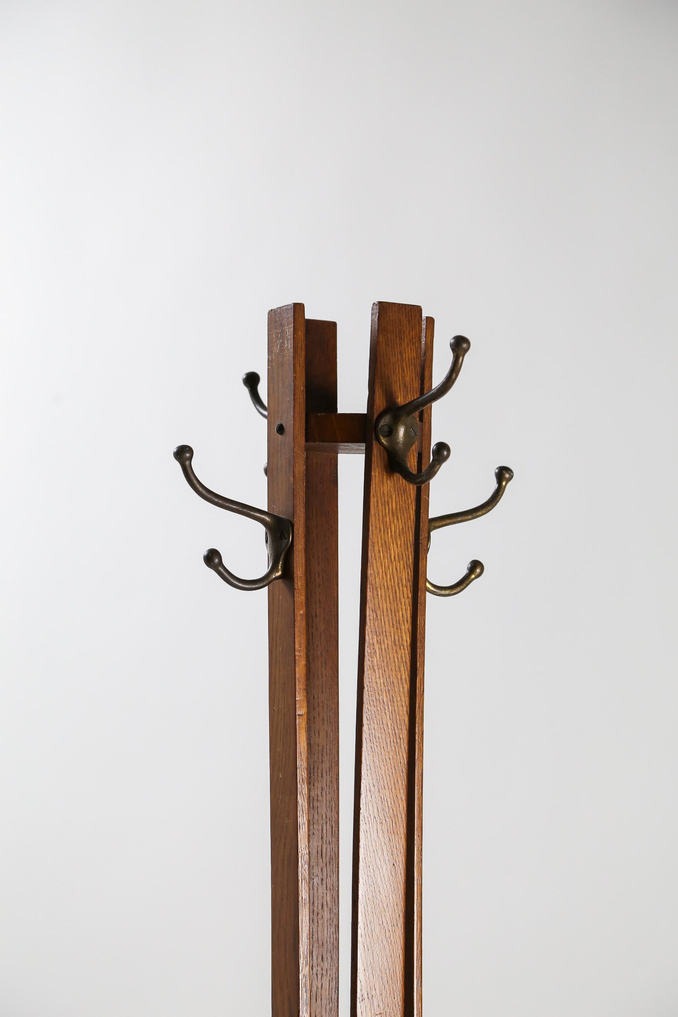 Wooden Coat Rack / 木製コートラック