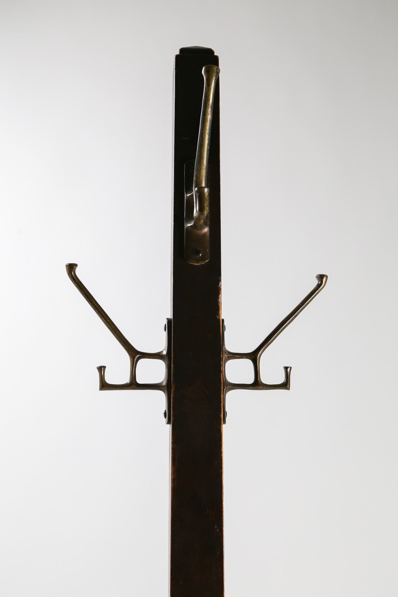 Wooden Coat Rack / 木製コートラック