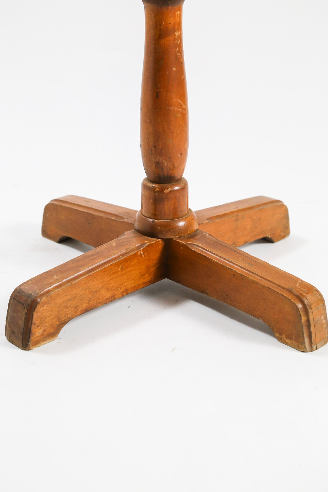 Wooden Coat Rack / 木製コートラック