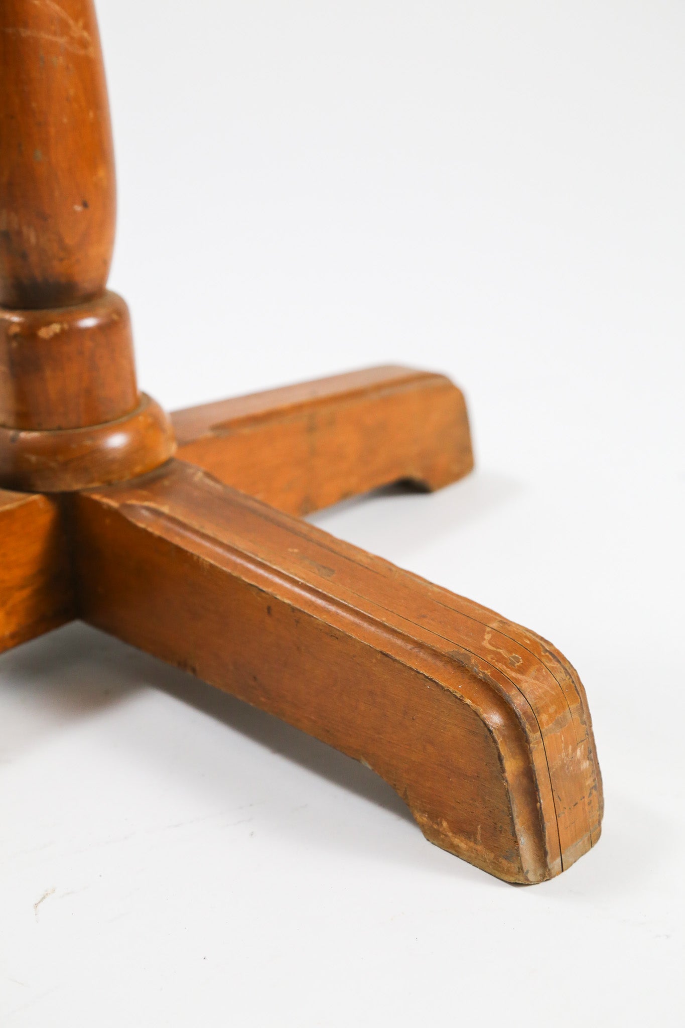 Wooden Coat Rack / 木製コートラック