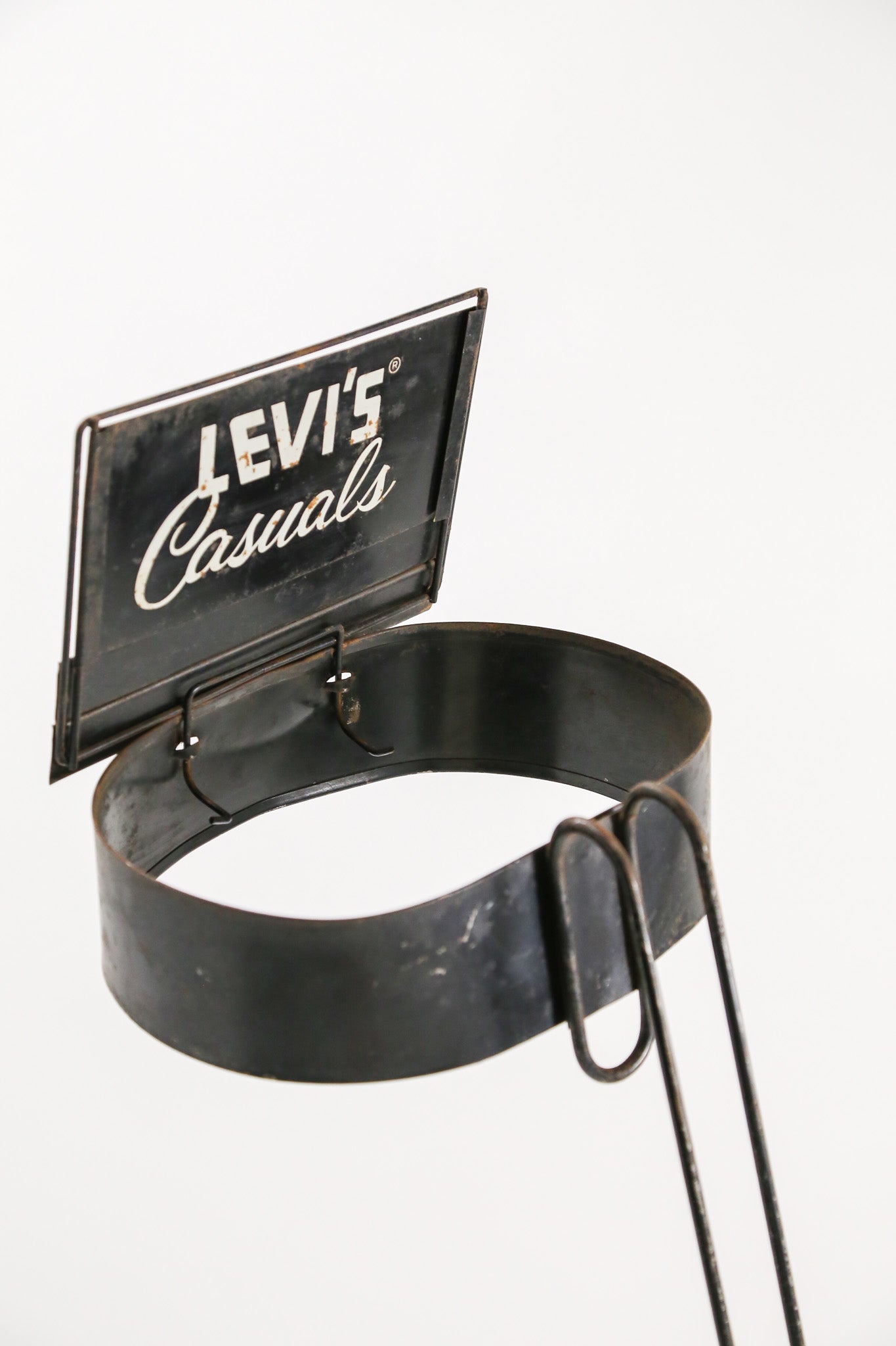 Levi's Store Fixtures / リーバイス パンツディスプレイ什器