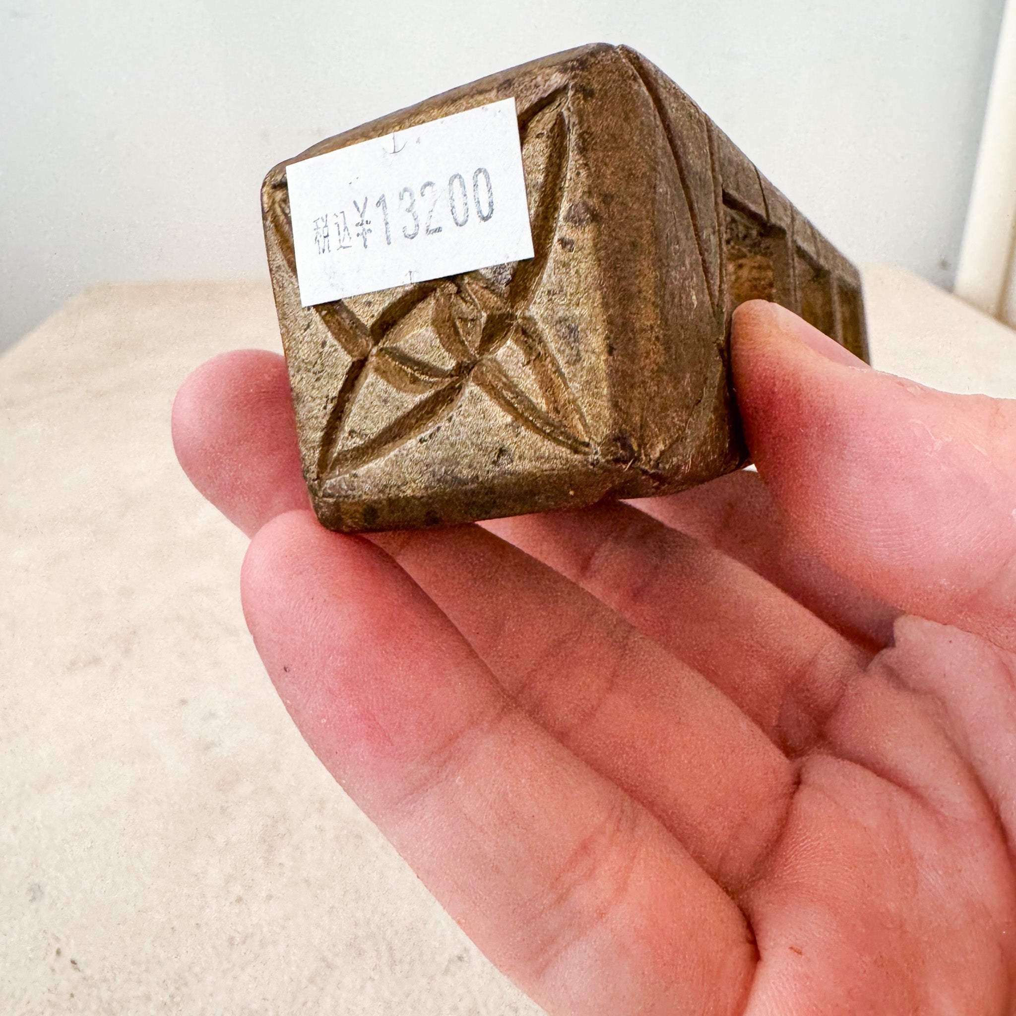 Wooden Carving Object / 木製木彫りのオブジェ