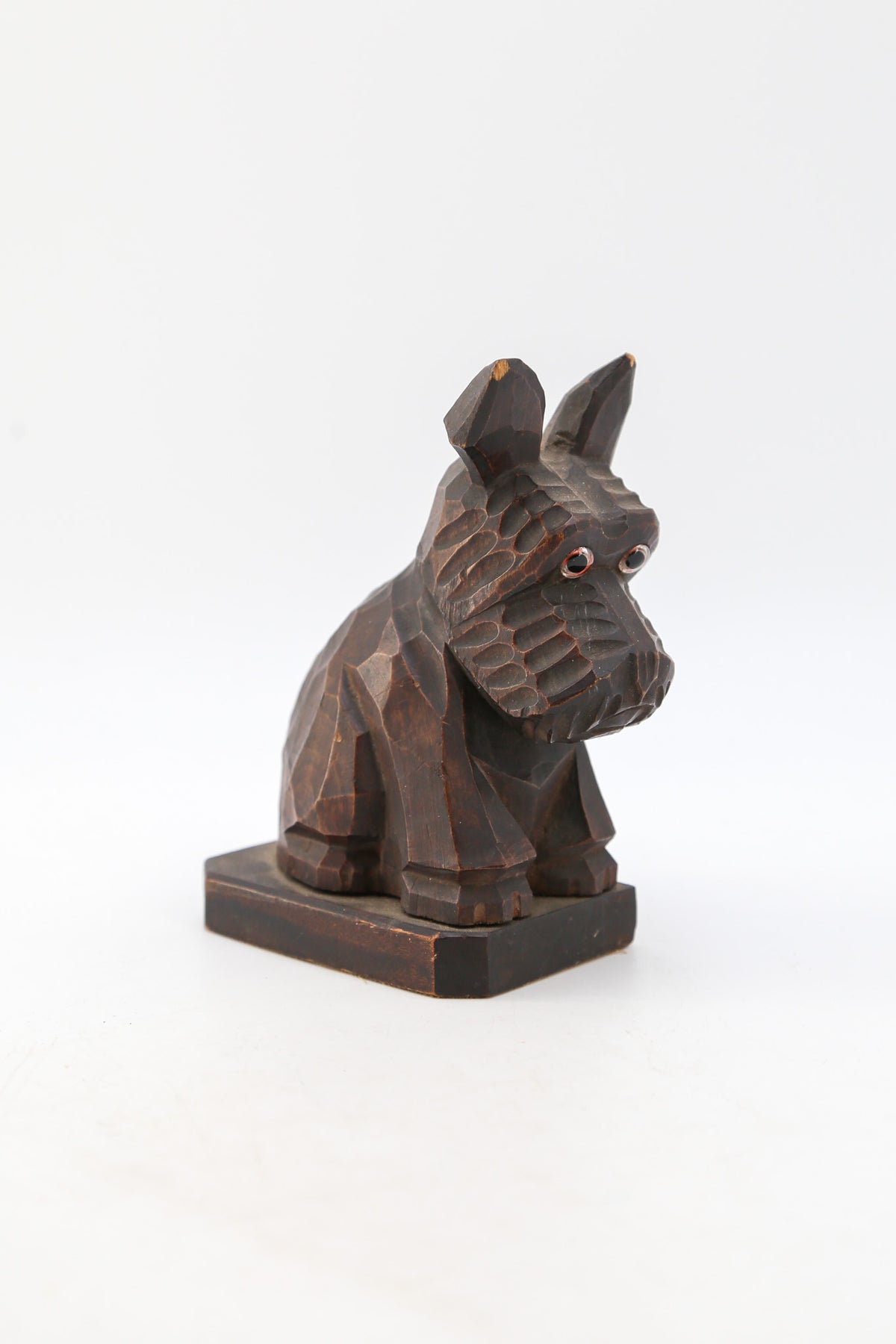 Wooden Terrier Sculpture / 木彫りのテリア像