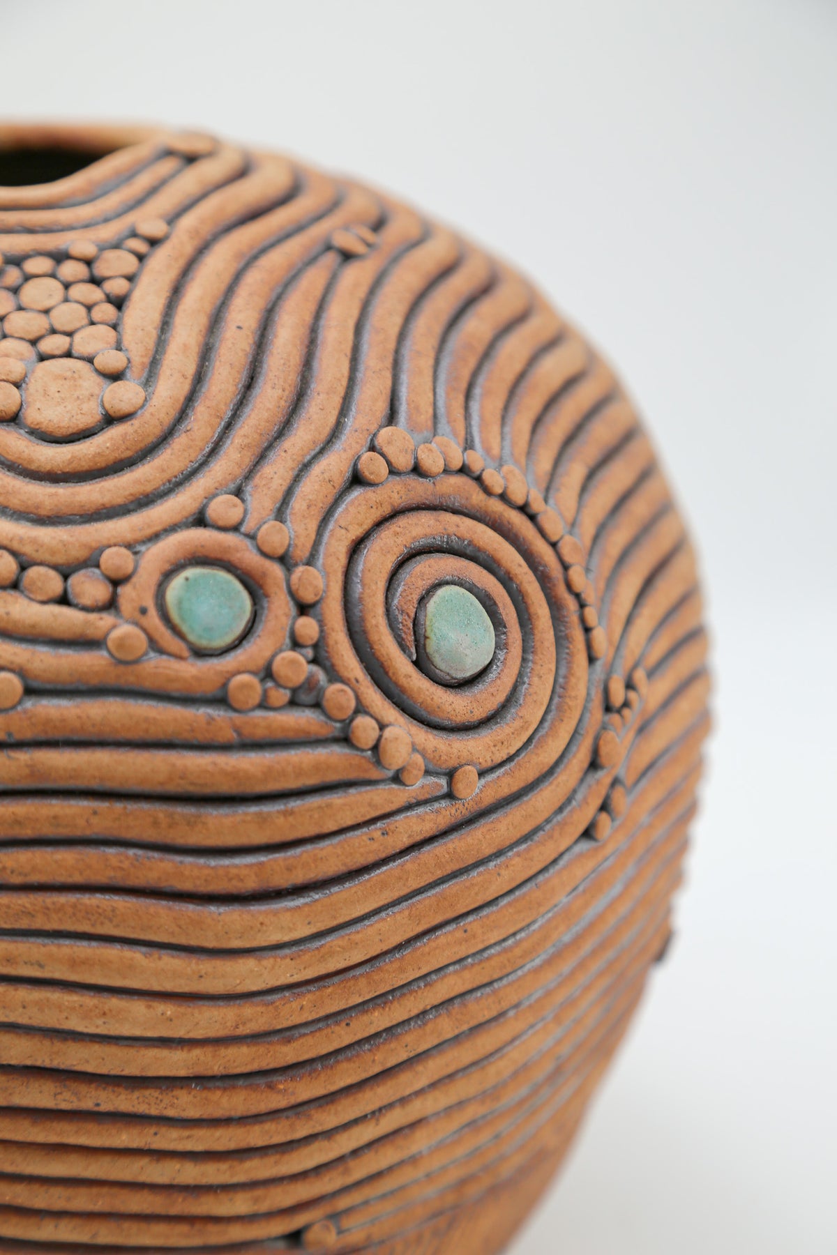 Organic Studio Pottery Sphere Vase / アメリカ買付 陶工アート オブジェ花器