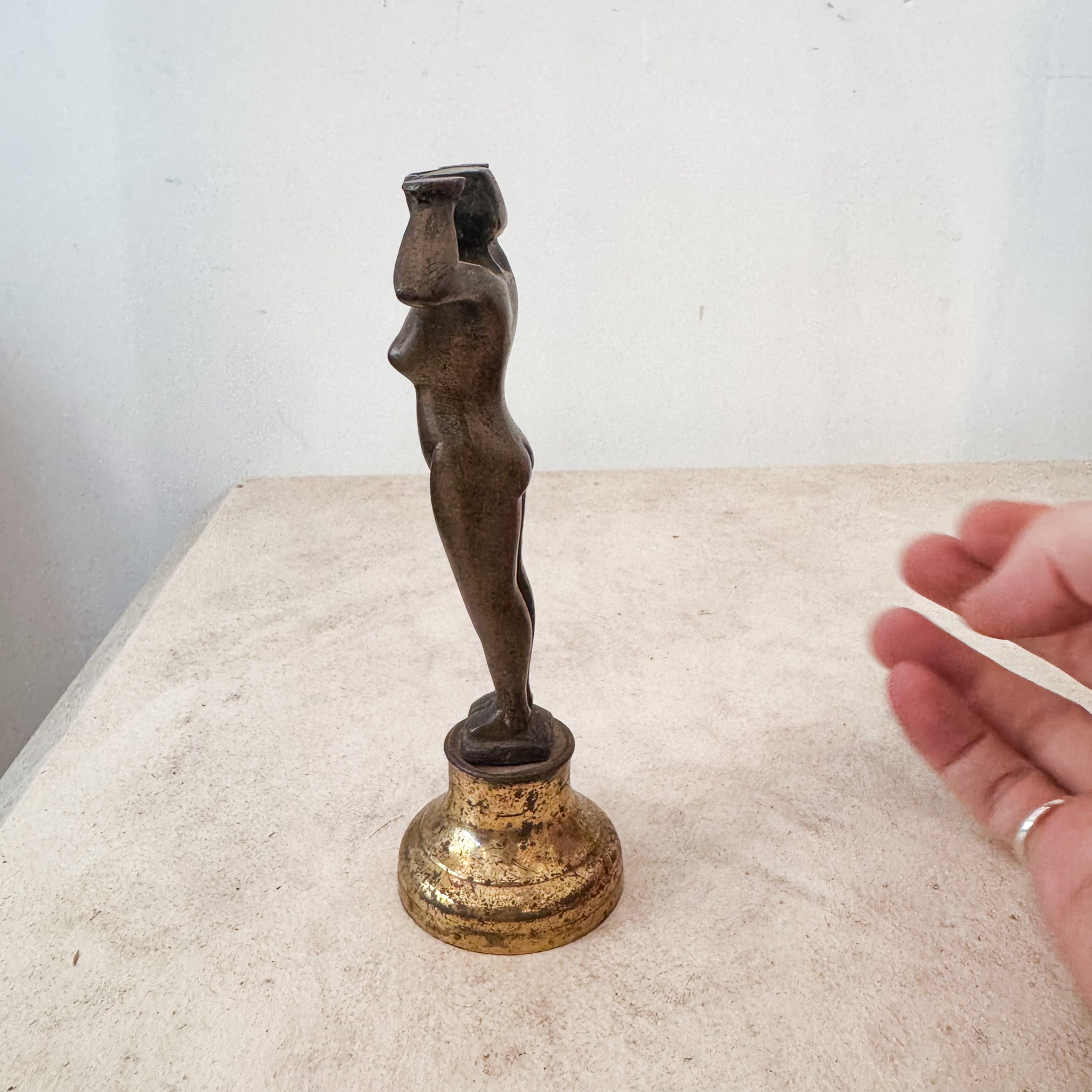 Goddess Bottle Opener / 女神の栓抜き