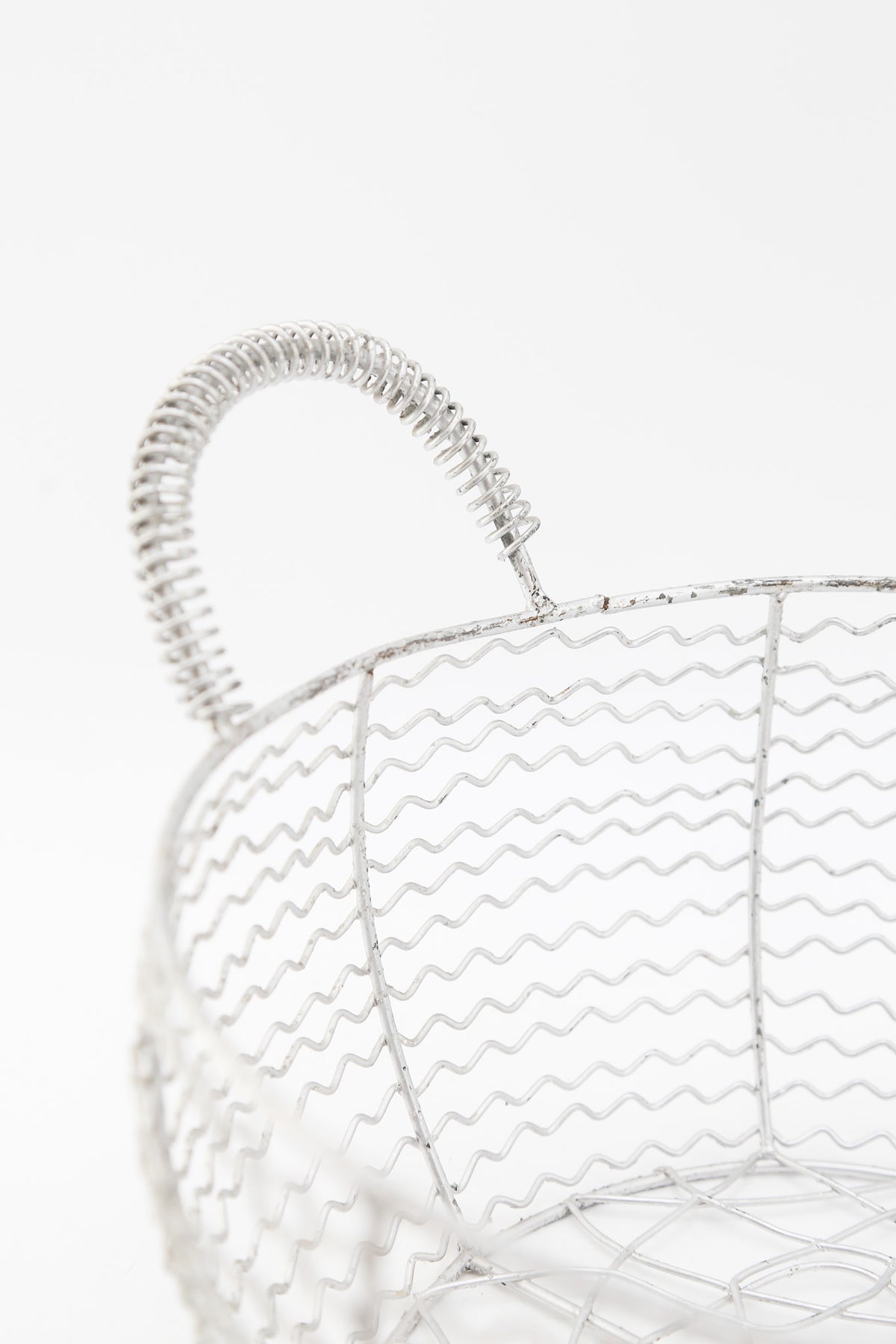 Wire Basket with Coil Handles / ワイヤーバスケット（コイルハンドル）