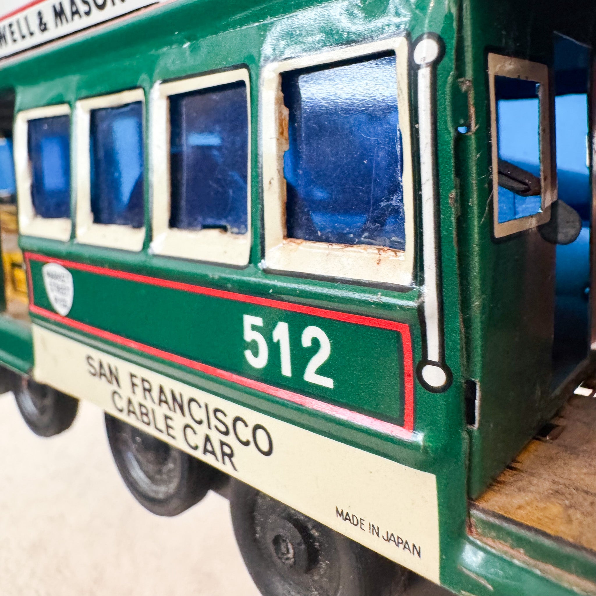 Cable Car Toy / ケーブルカーのトイ