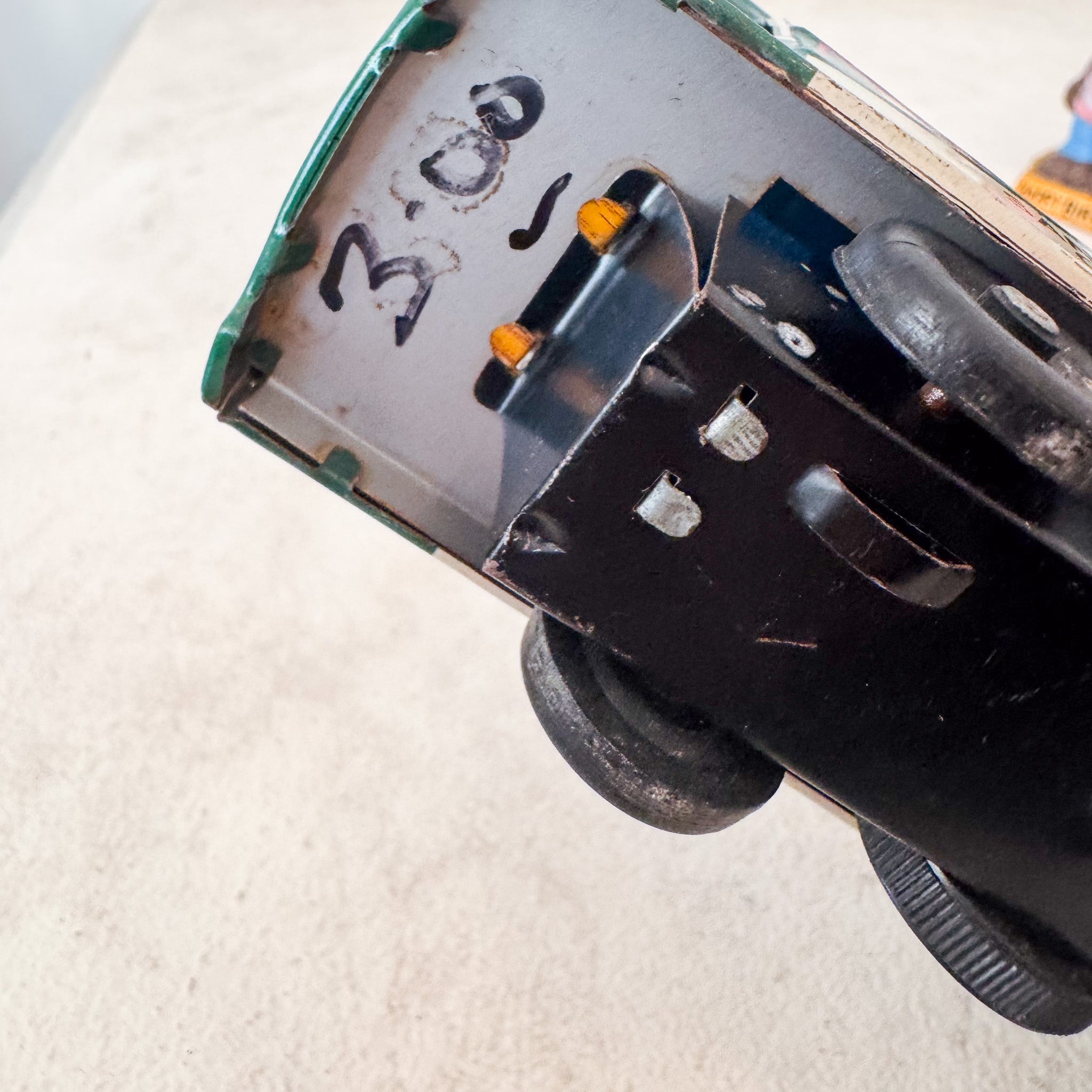 Cable Car Toy / ケーブルカーのトイ