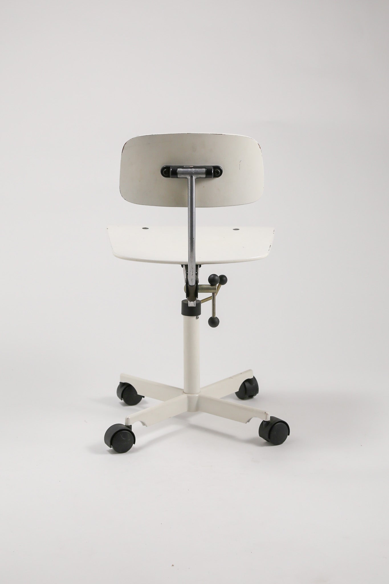 Kevi Desk Chair / Kevi デスクチェア