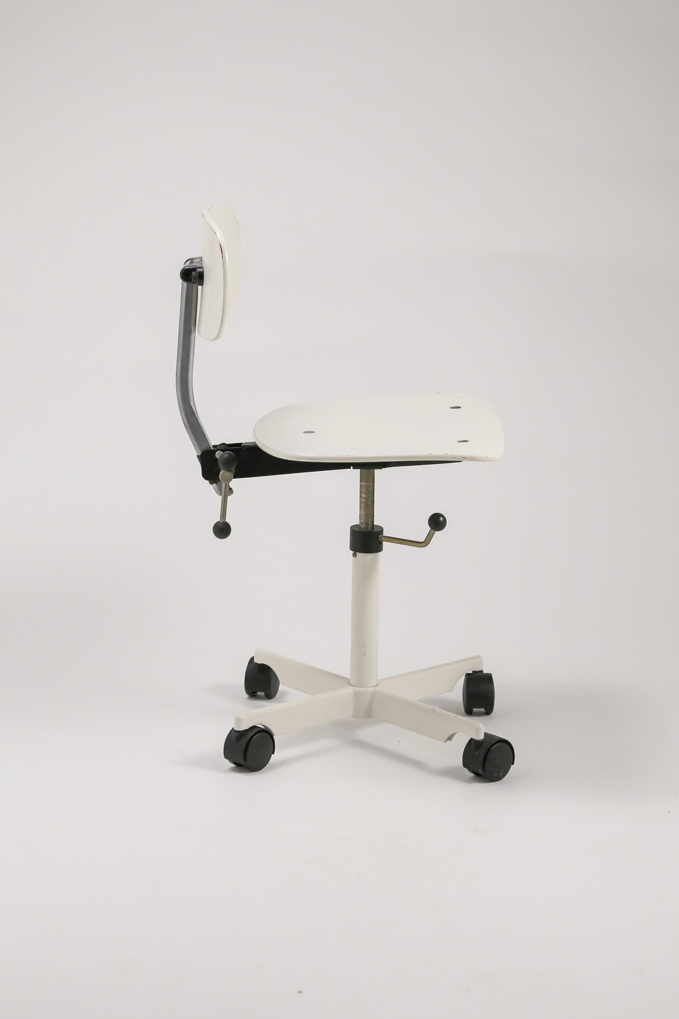 Kevi Desk Chair / Kevi デスクチェア