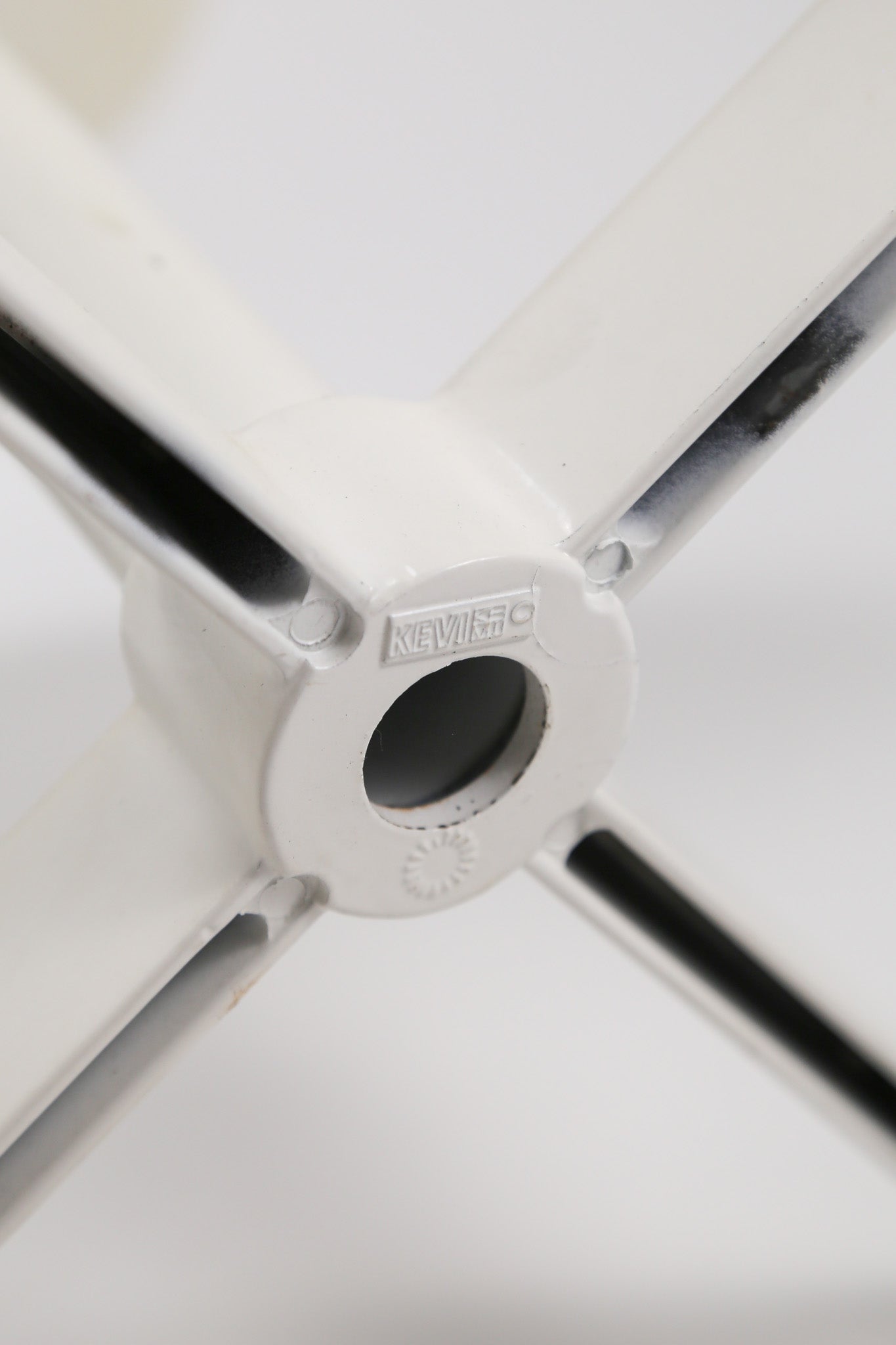 Kevi Desk Chair / Kevi デスクチェア