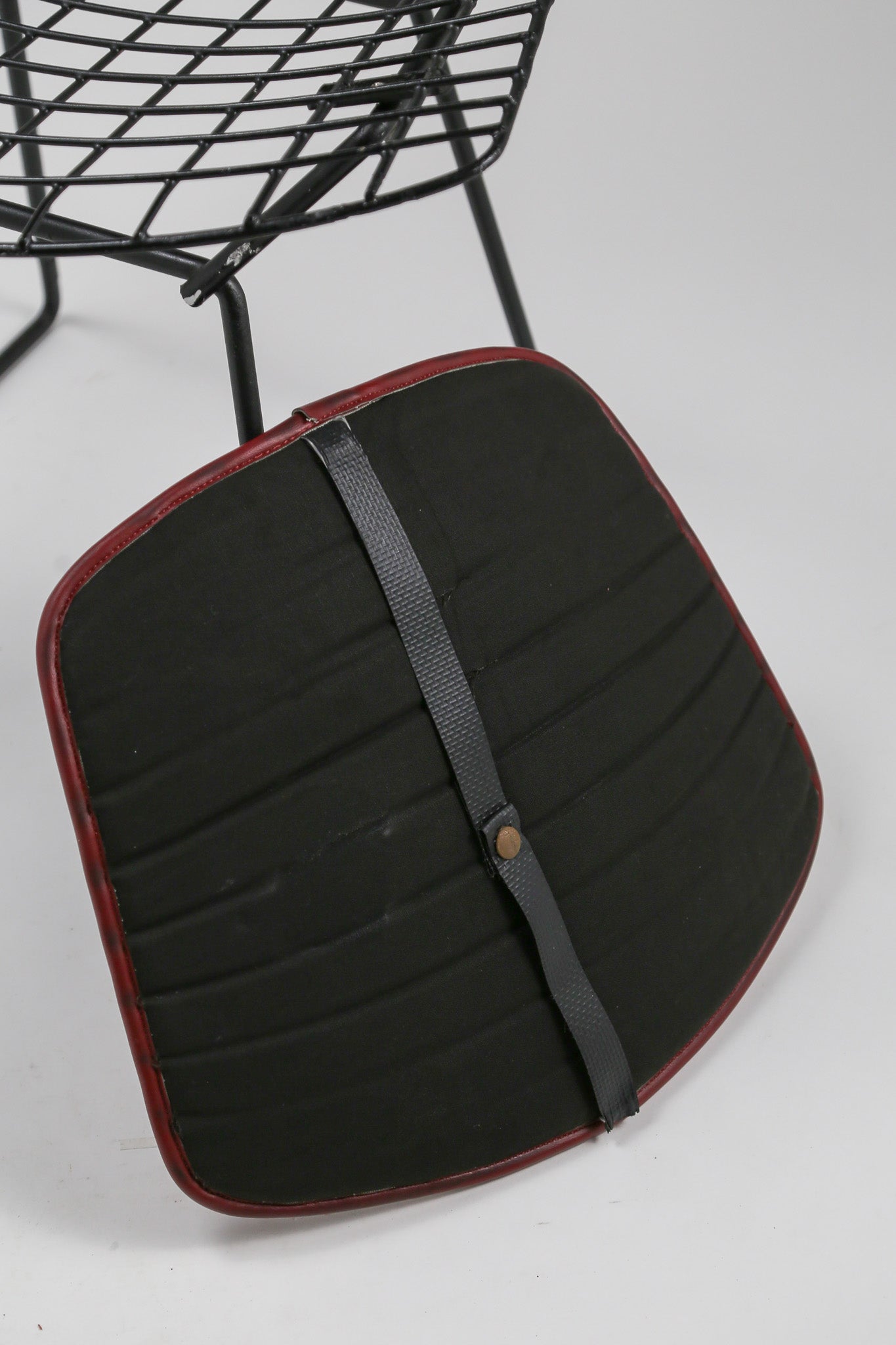 Bertoia Side Chair by Knoll/ ベルトイア サイドチェア