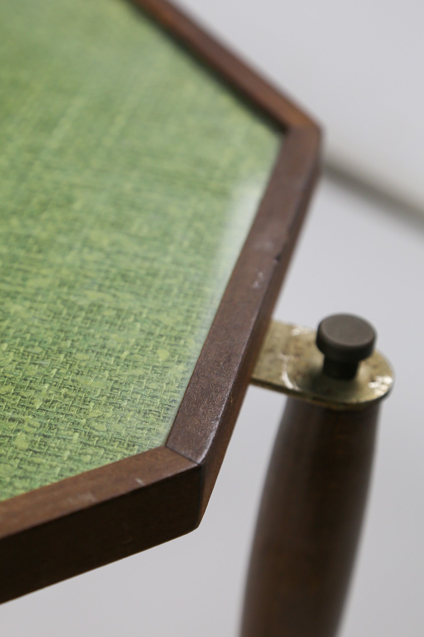 Octagonal Side Table / 八角形サイドテーブル
