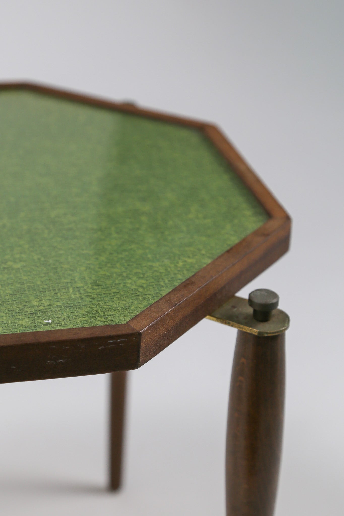 Octagonal Side Table / 八角形サイドテーブル