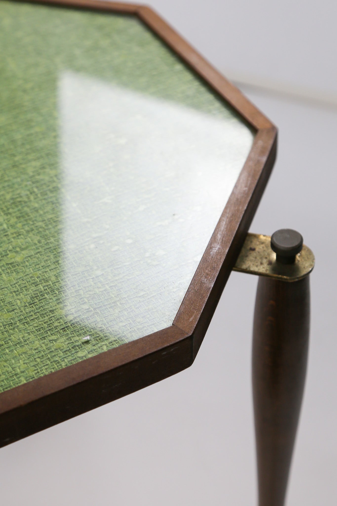 Octagonal Side Table / 八角形サイドテーブル