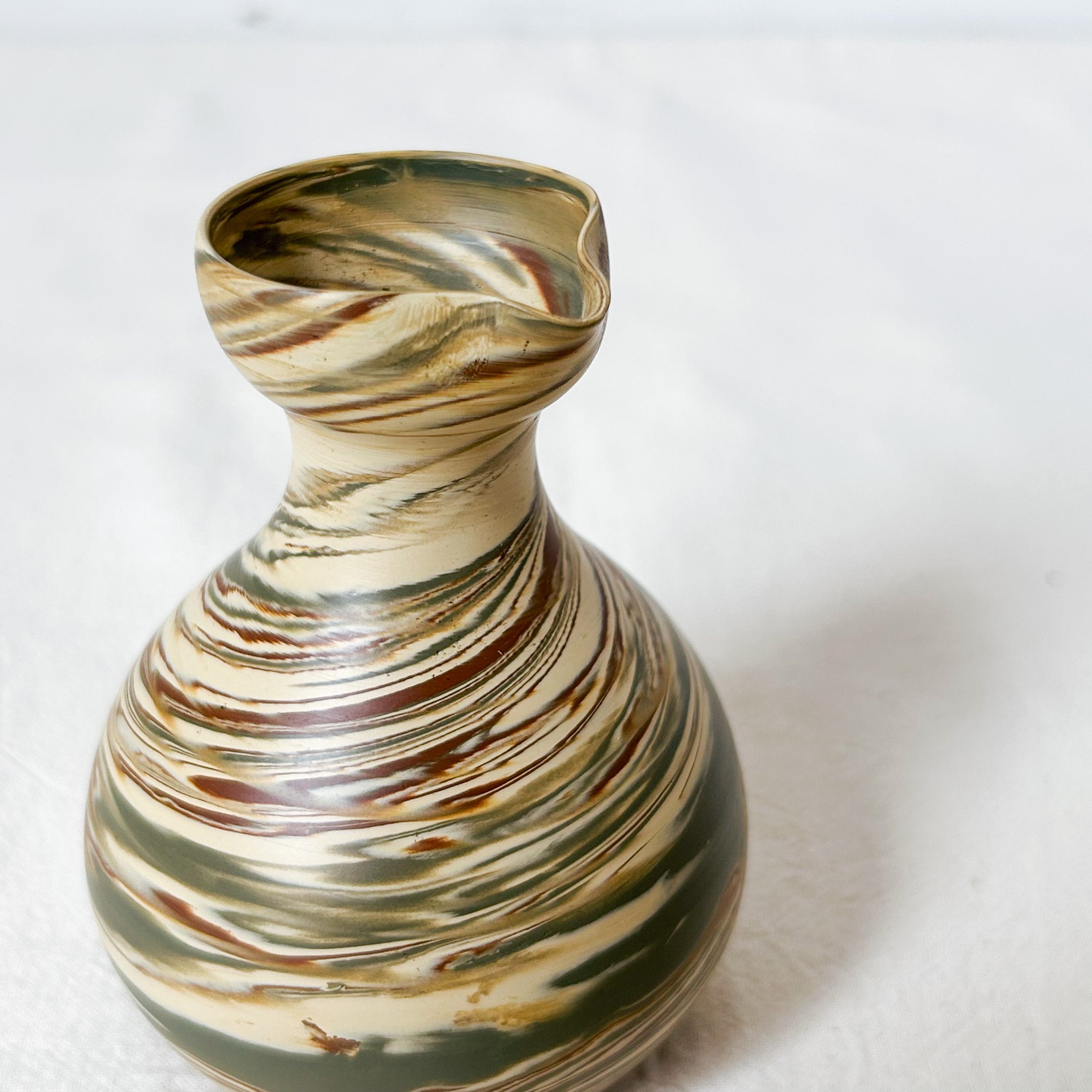 Marble Pottery sake bottle / 練り込みのとっくり