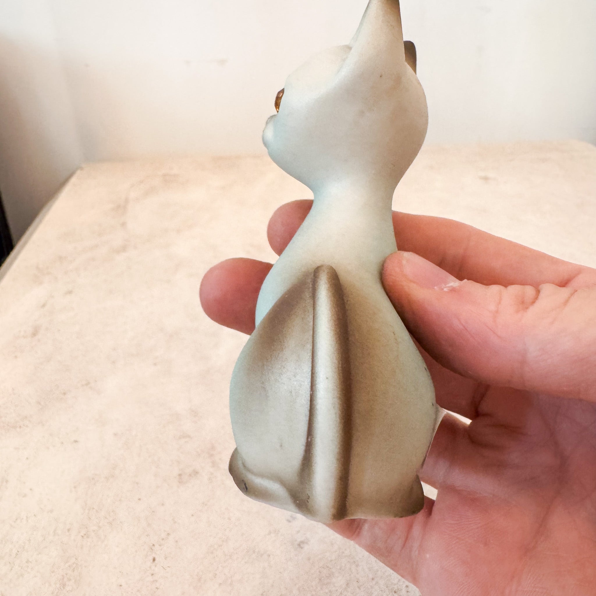 Pottery Cat / 陶器の猫