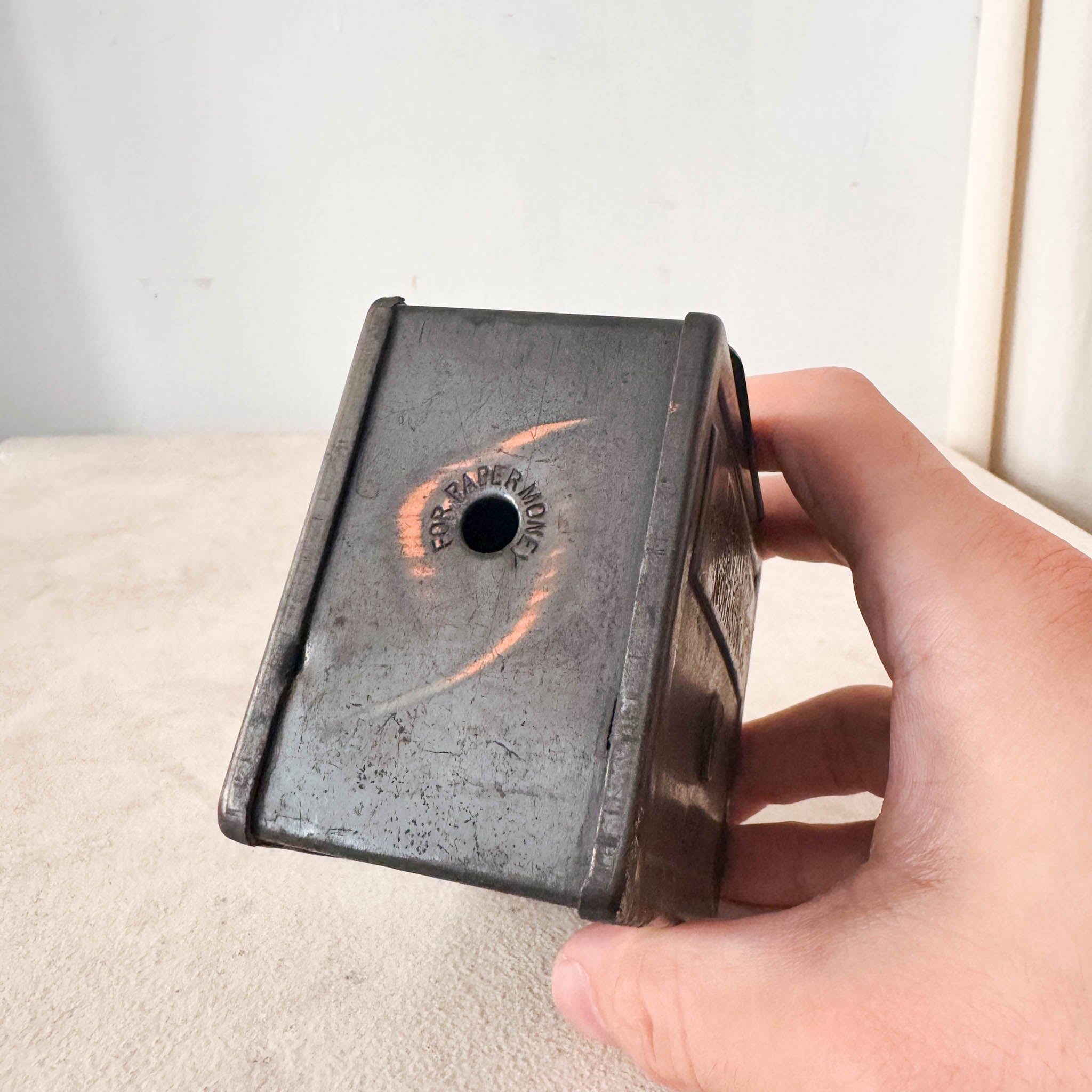 1900s Steel Safety Bank / 1900年代スチール貯金箱