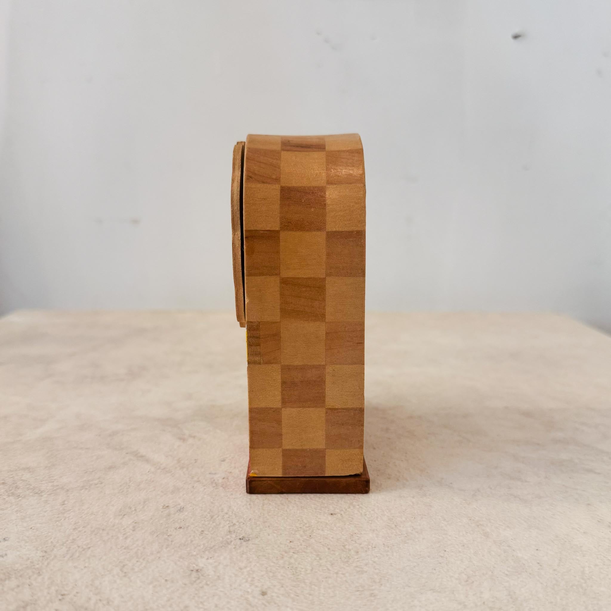 Wooden Lion Bank / 木製ライオンの貯金箱