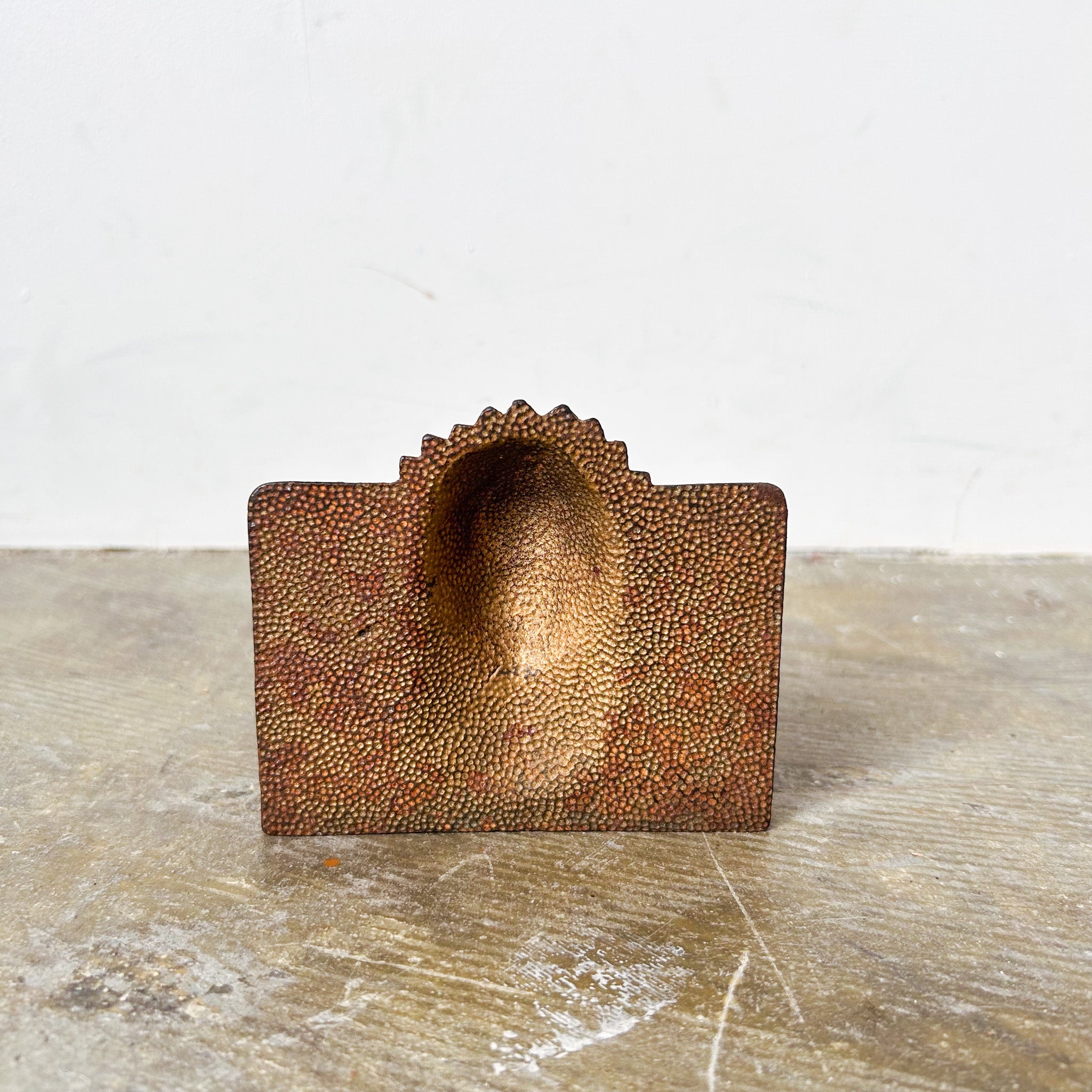 Indian Bookend / インディアンのブックエンド