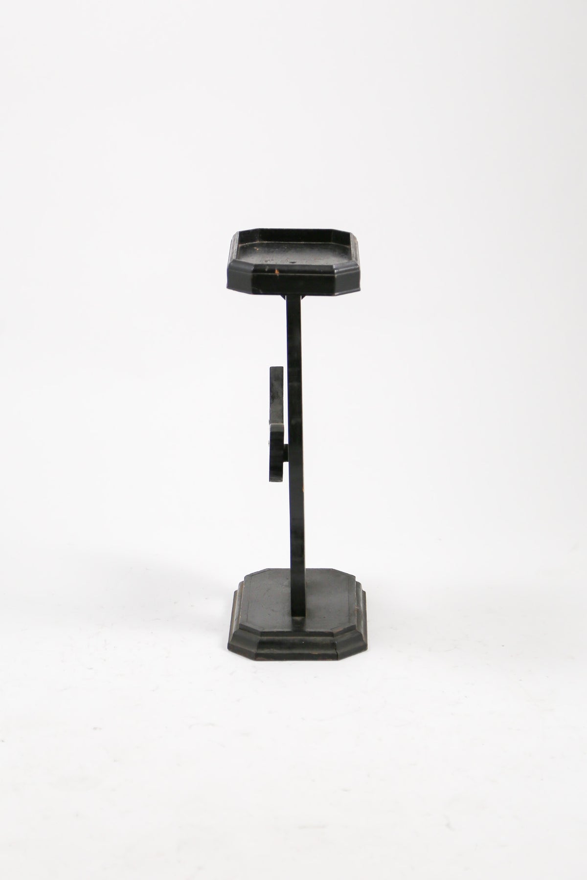 Black Cat Display Stand / 黒猫の木製ディスプレイスタンド