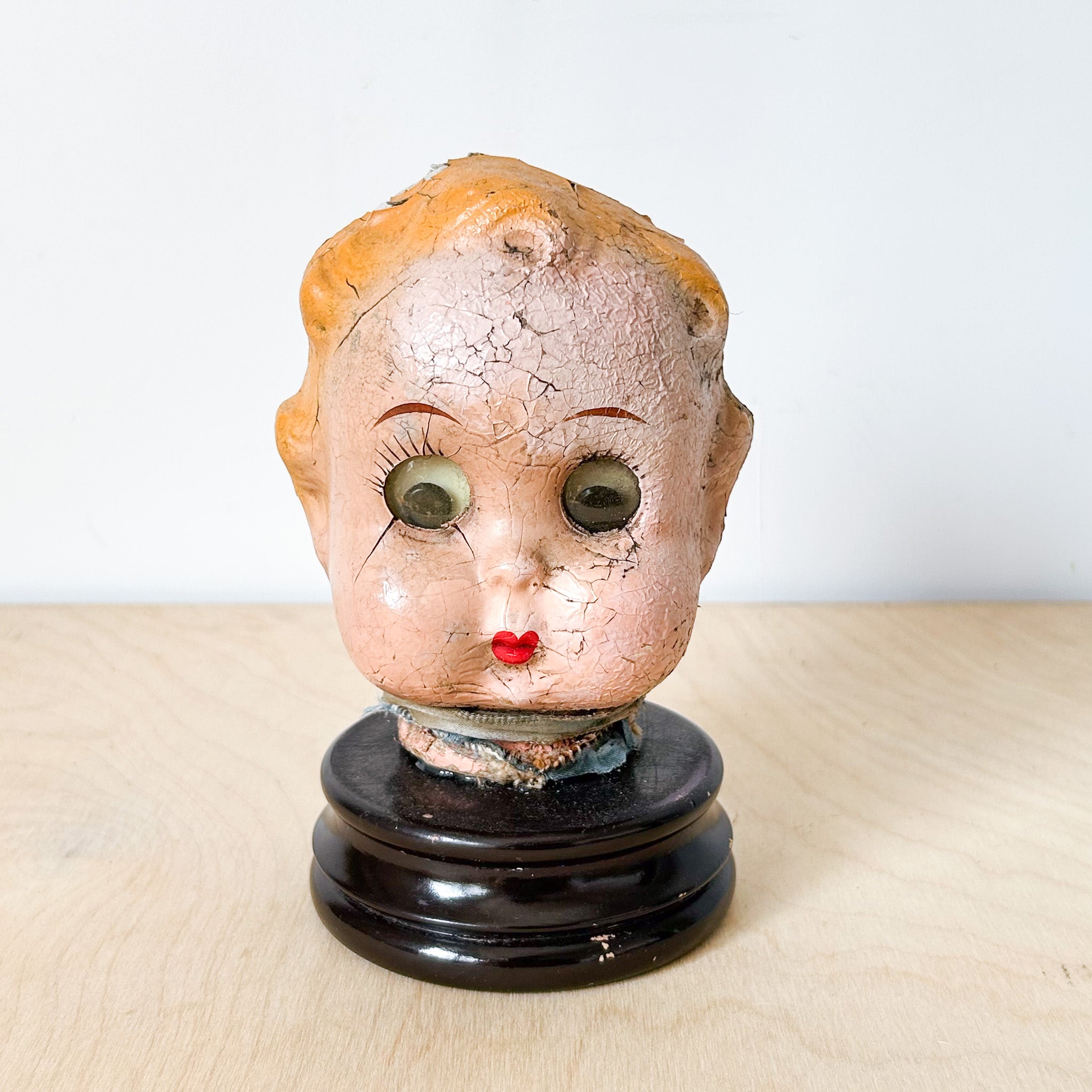 Doll Head / ドールの頭