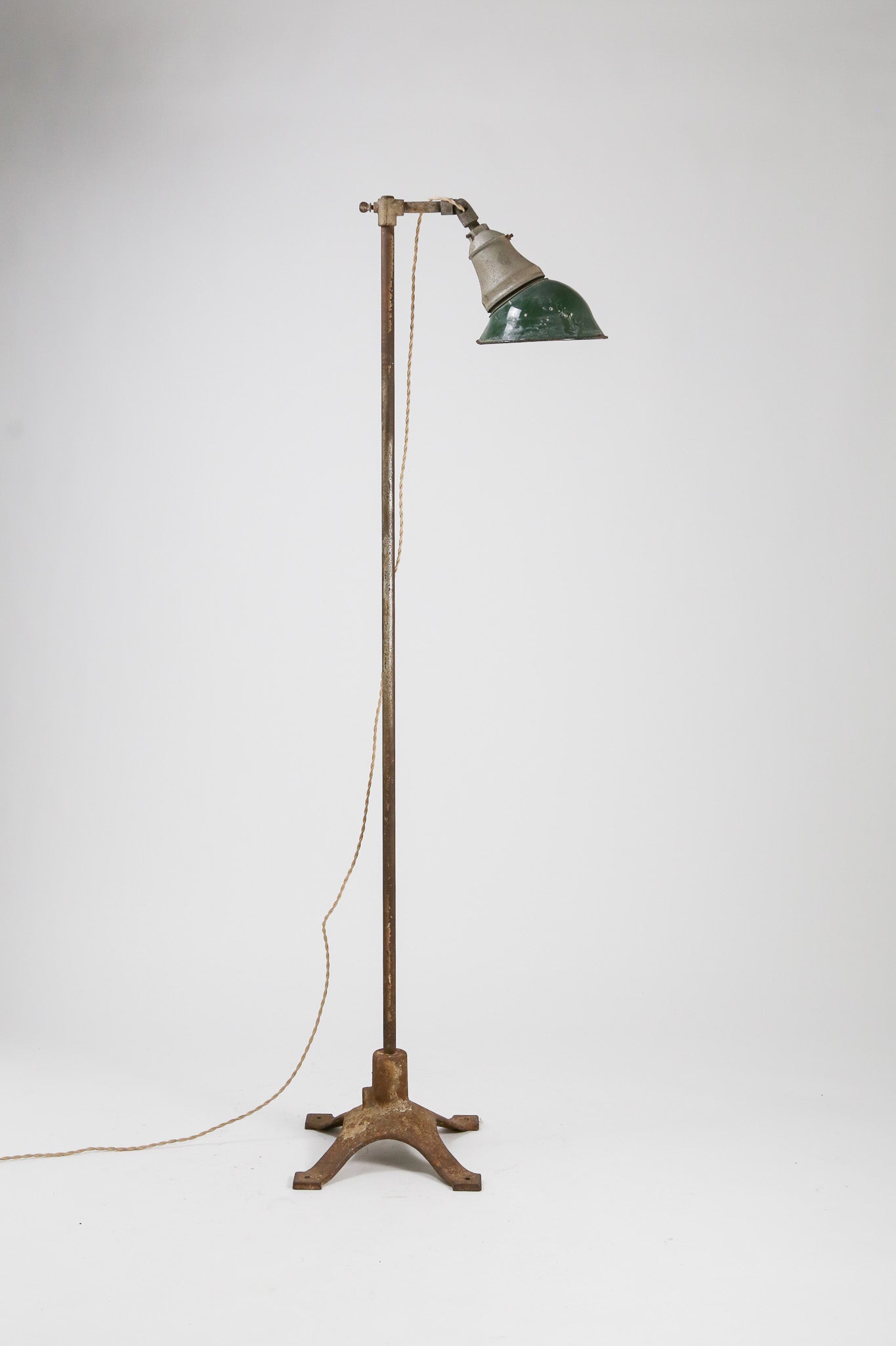 Vintage Industrial Floor Lamp / ヴィンテージ インダストリアル