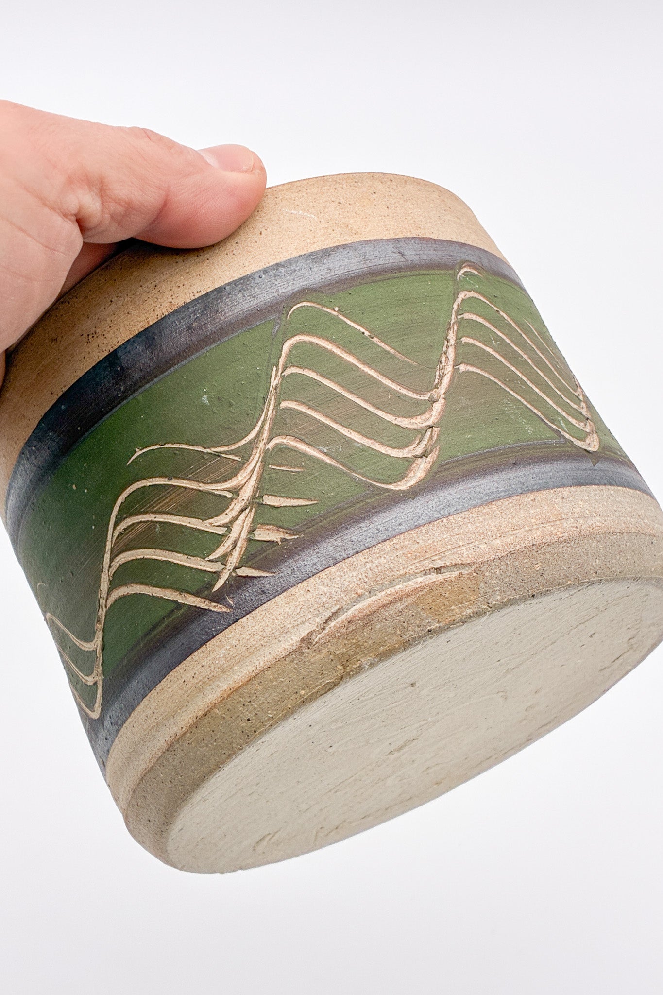 Wavy Green Ceramic Jar / なみなみの絵柄 陶器 グリーン