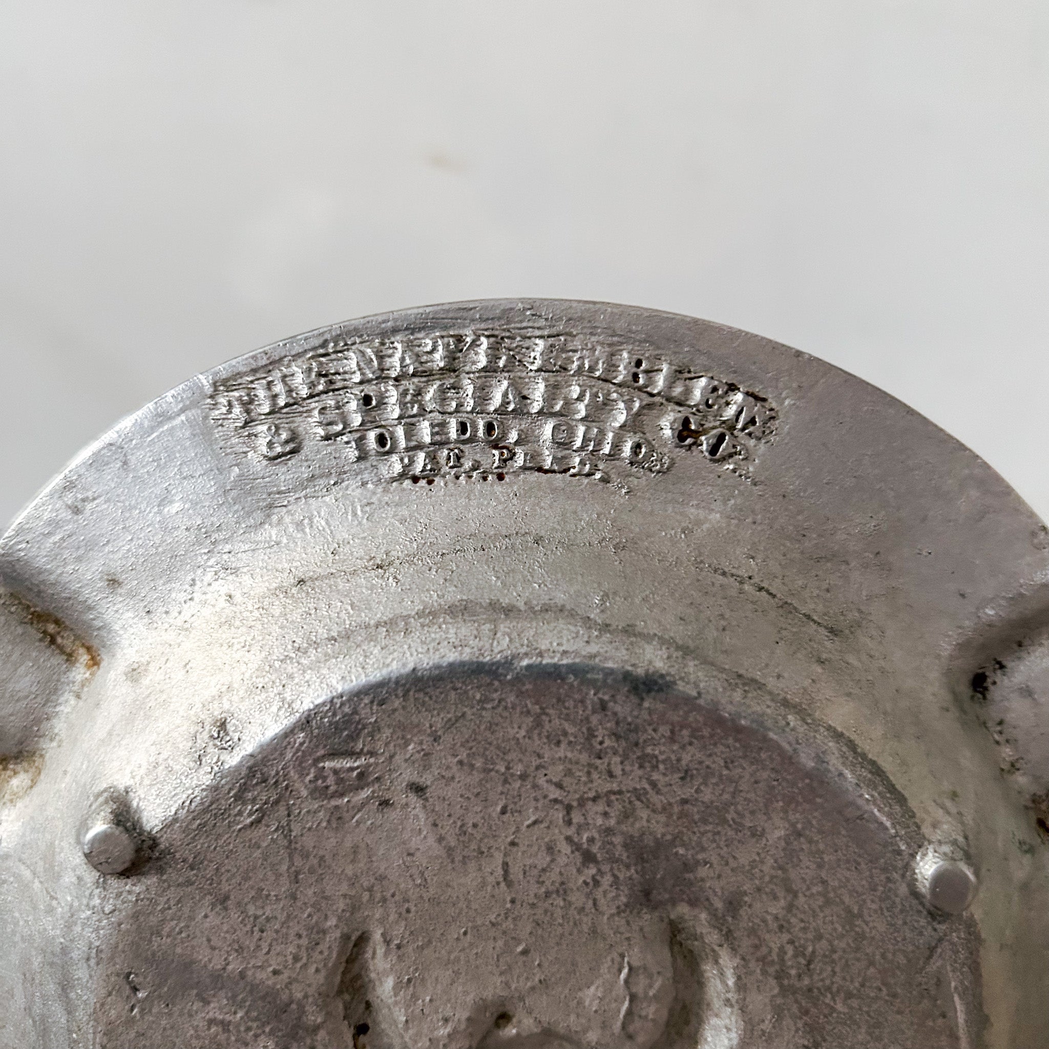Shriner Metal Ashtray / シュライナーロゴ金属製灰皿