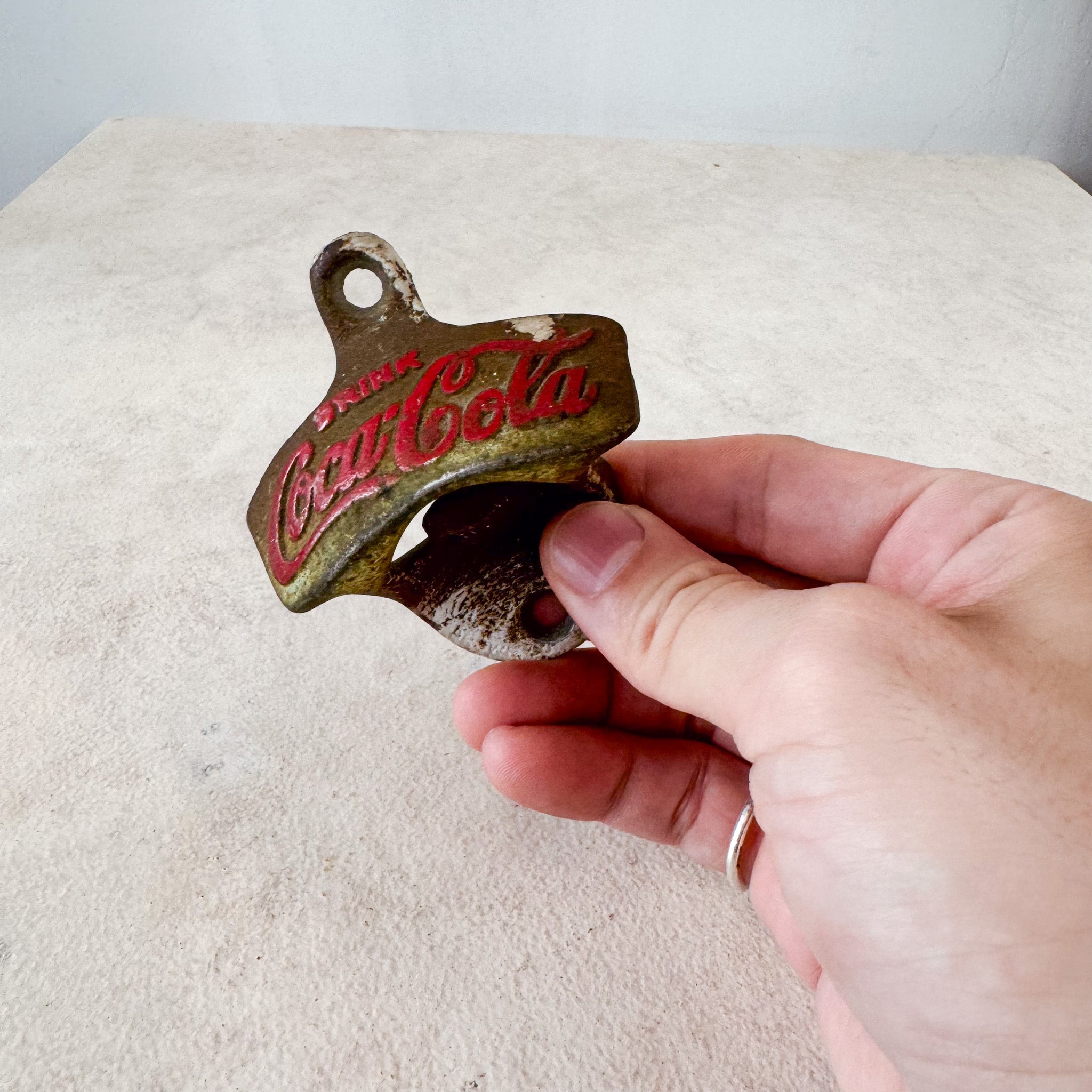 Coca-Cola Wall Bottle Opener / コカ・コーラ壁付け栓抜き