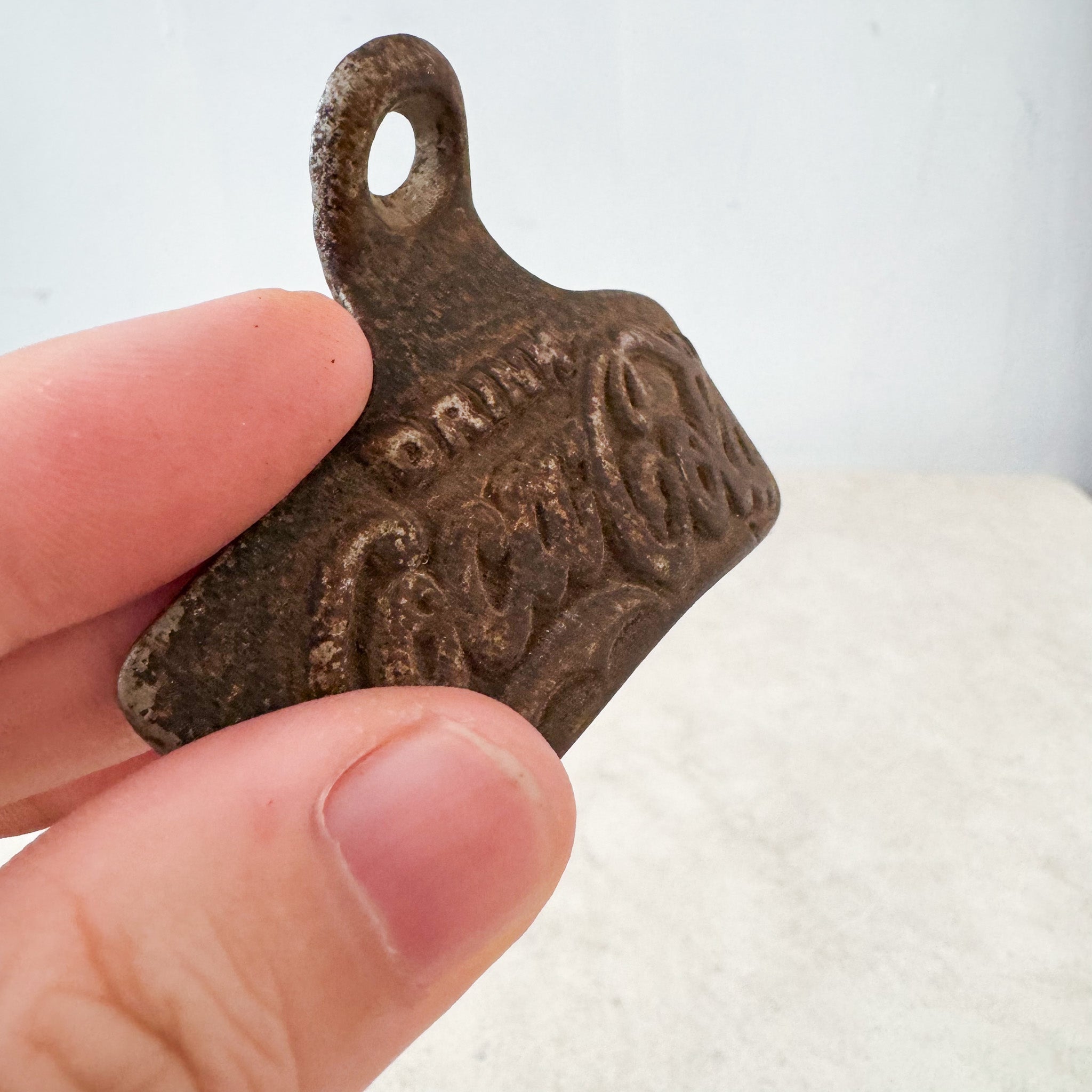 Coca-Cola Wall Bottle Opener / コカ・コーラ壁付け栓抜き